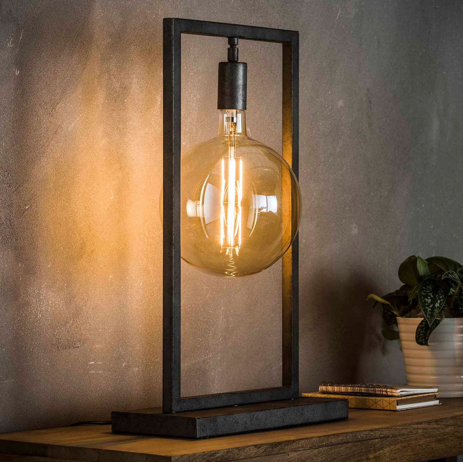 Bordslampa Skyframe, höjd 55 cm