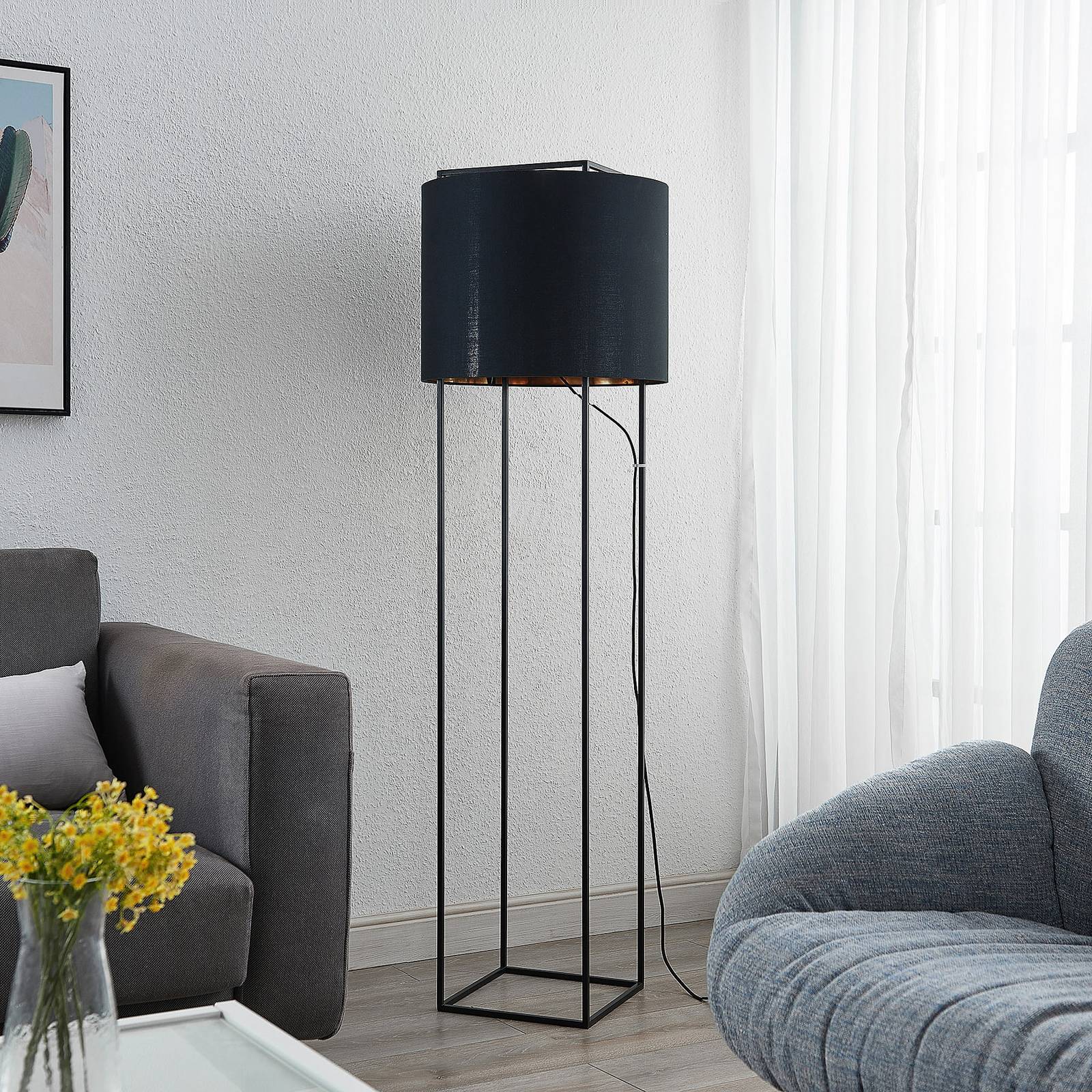 Lindby Kesta tyg-golvlampa, stomme 4 stänger