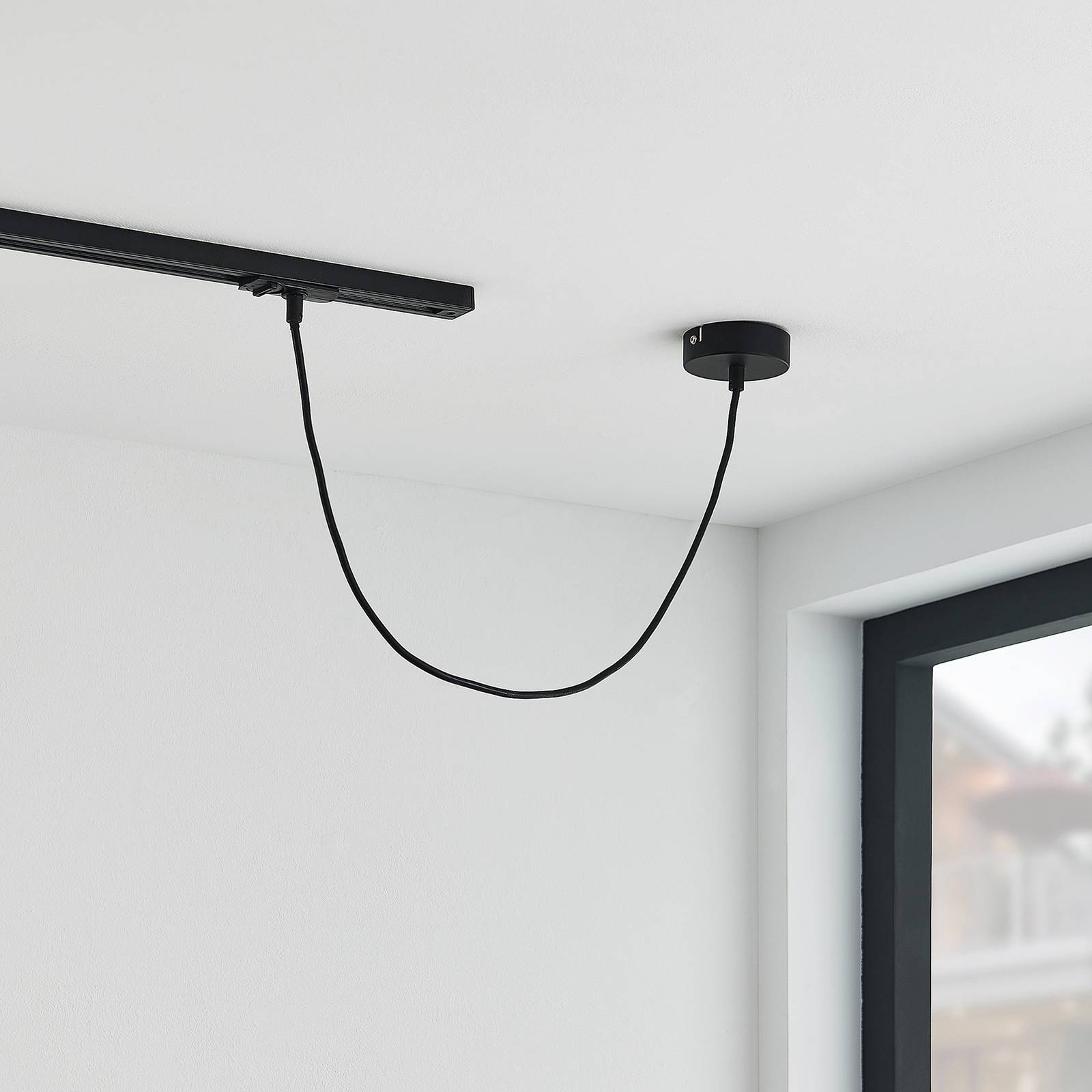 Lindby vajerupphängning med 1 fas adapter, svart
