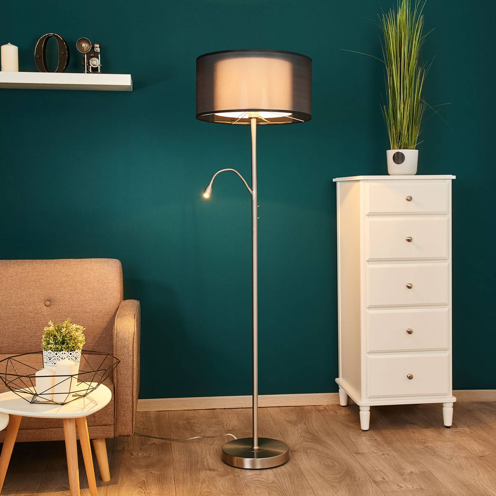 Golvlampa Damento med läslampa