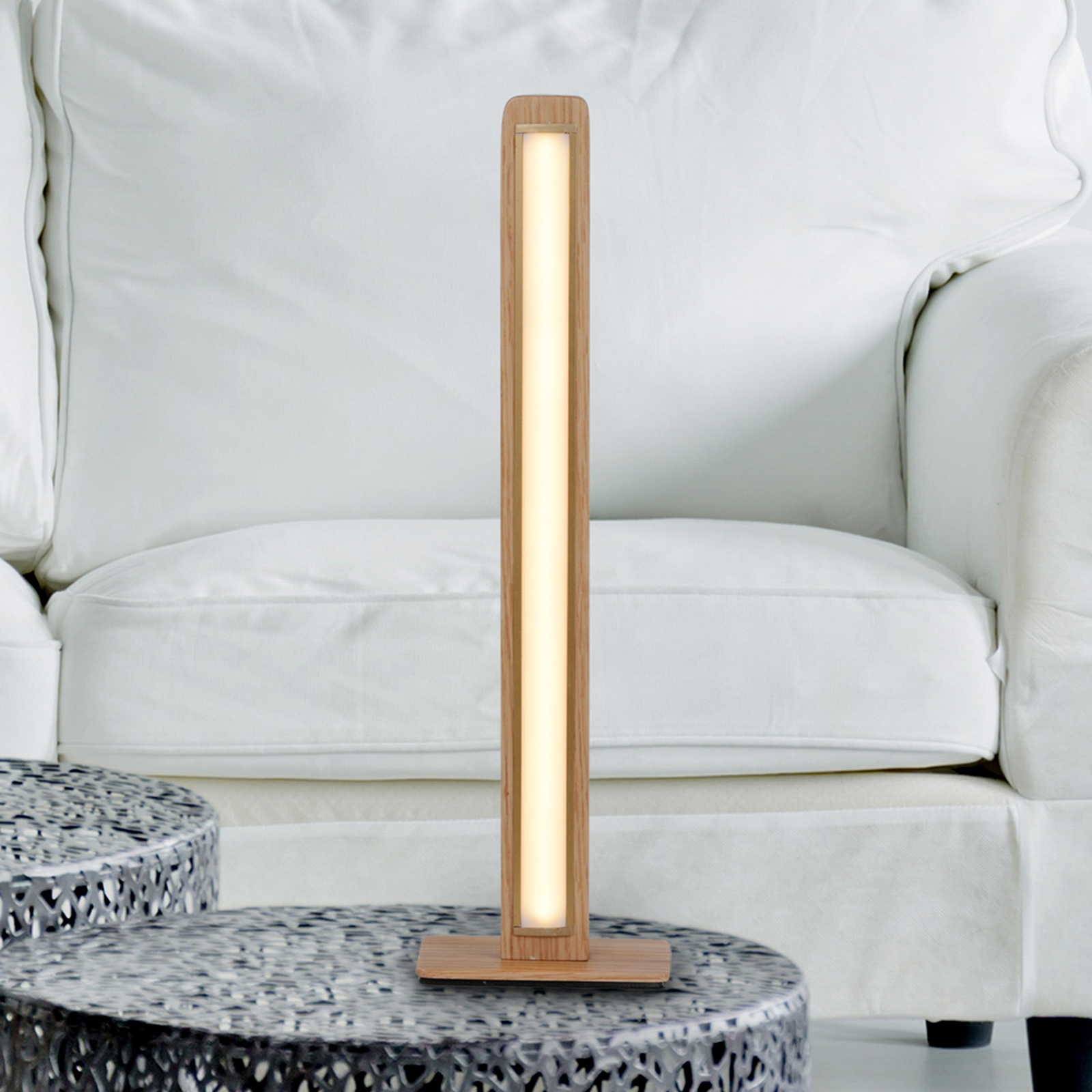 LED-bordslampa Rovere av kanadensisk ek
