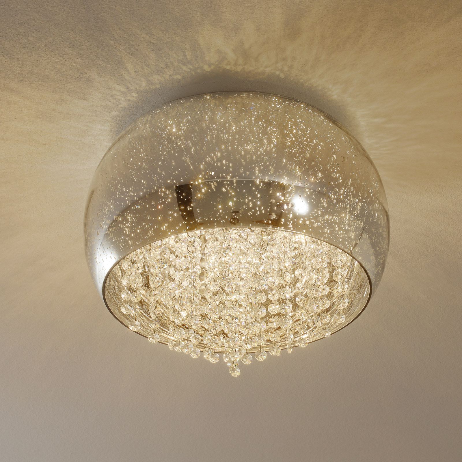 Caelum – glansfull LED-taklampa