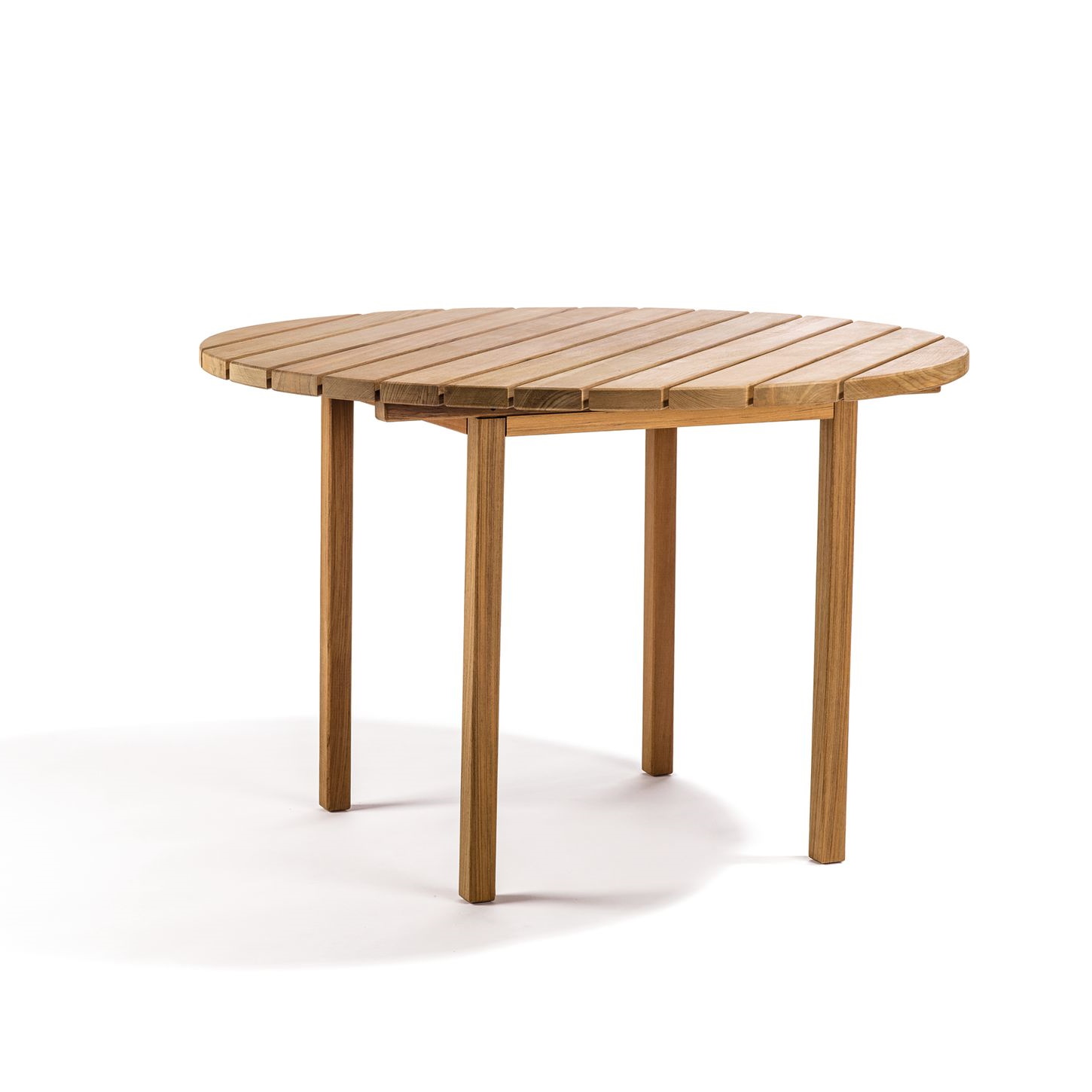 Djurö runt matbord teak, Skargaarden