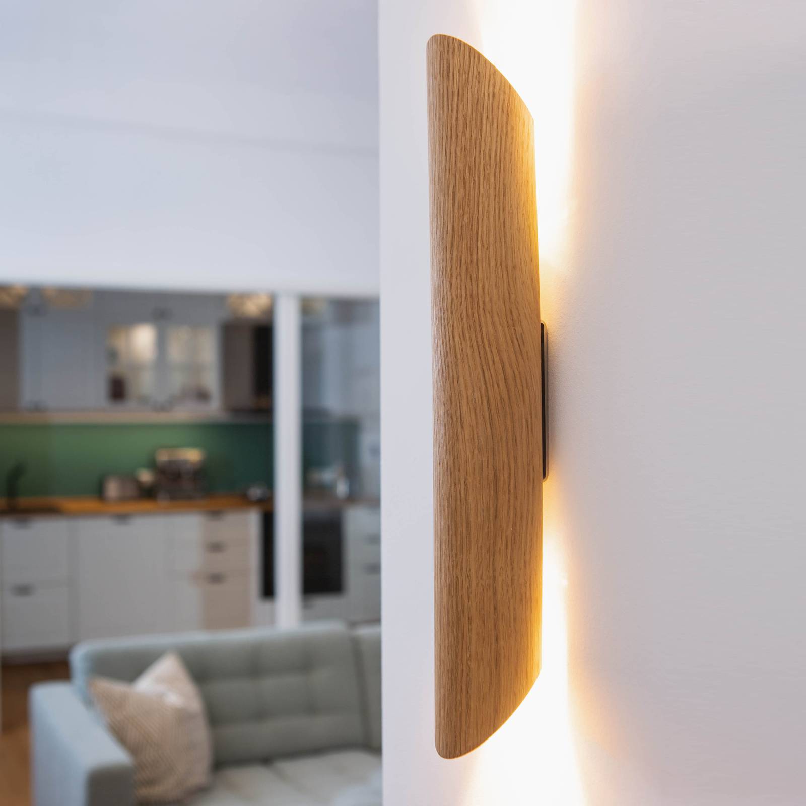 LED-vägglampa Colombia, ek natur