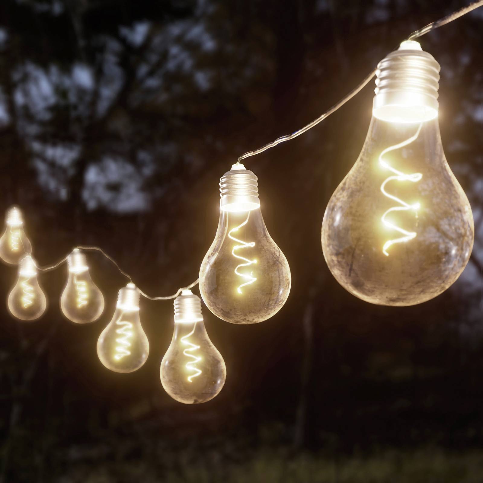 Lindby Lampini LED-solcellsljusslinga