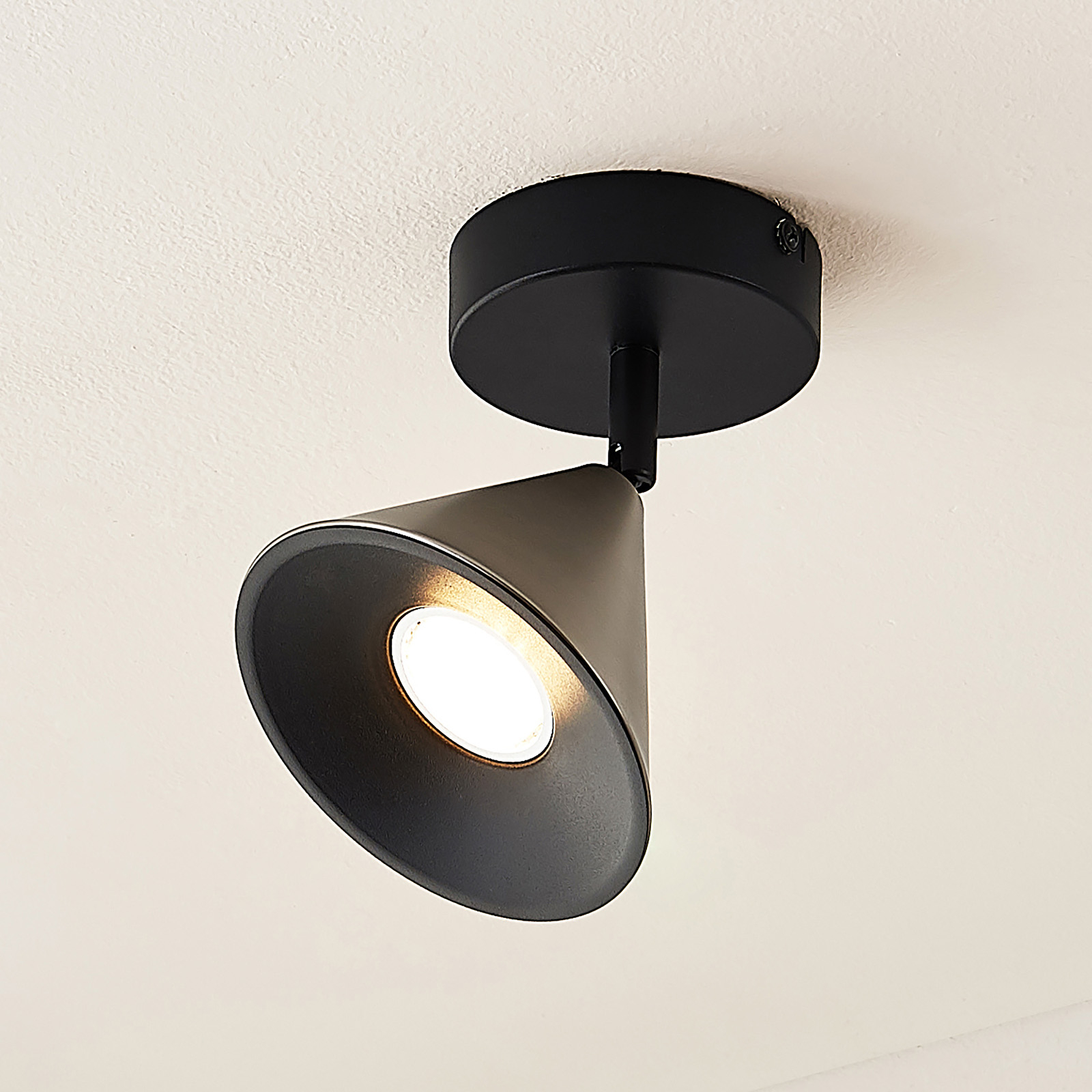 Lucande Kartio taklampa 1 lampa vippbar nickel