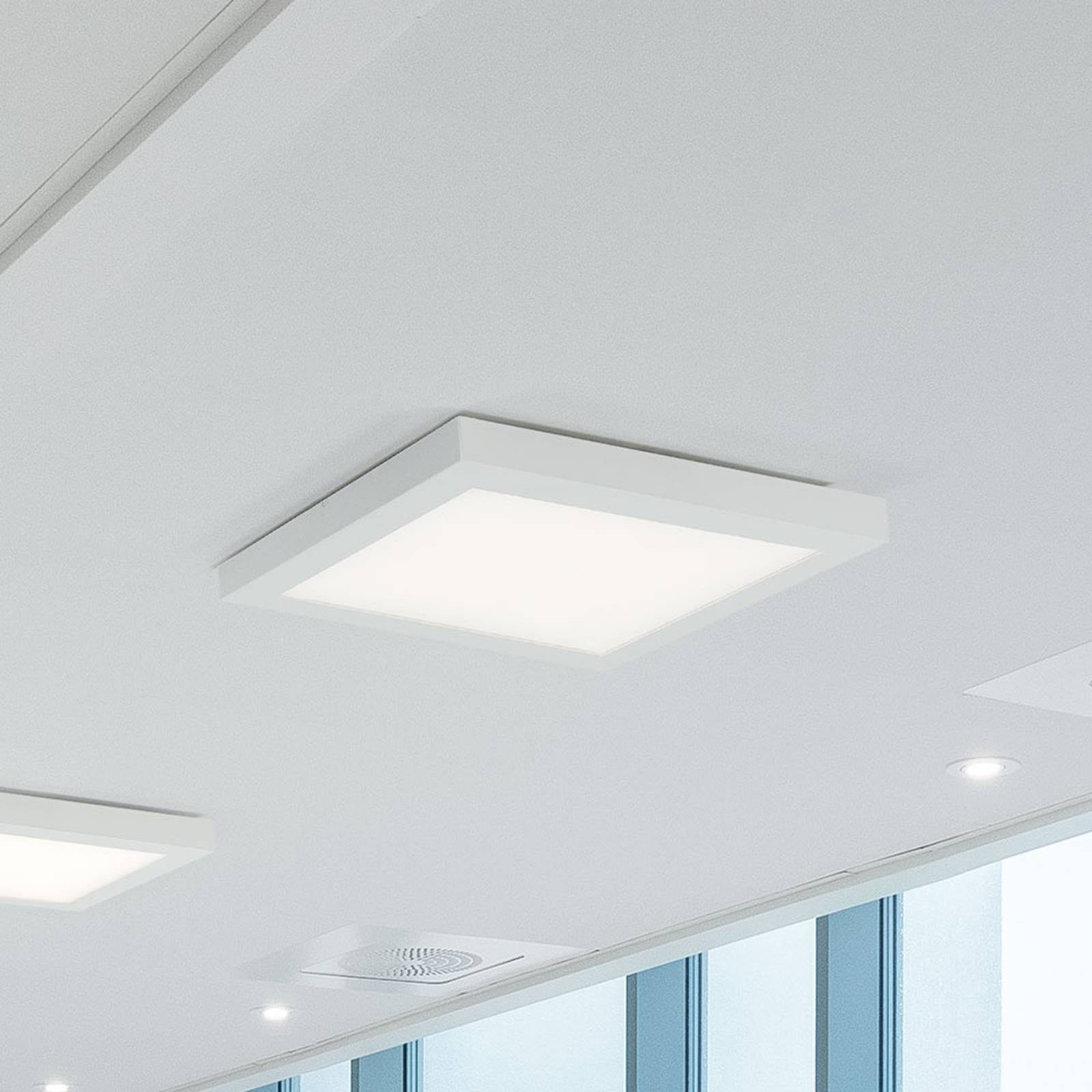 LED-taklampa C70-S MP HF 57 x 57 cm 3 988 lm 830