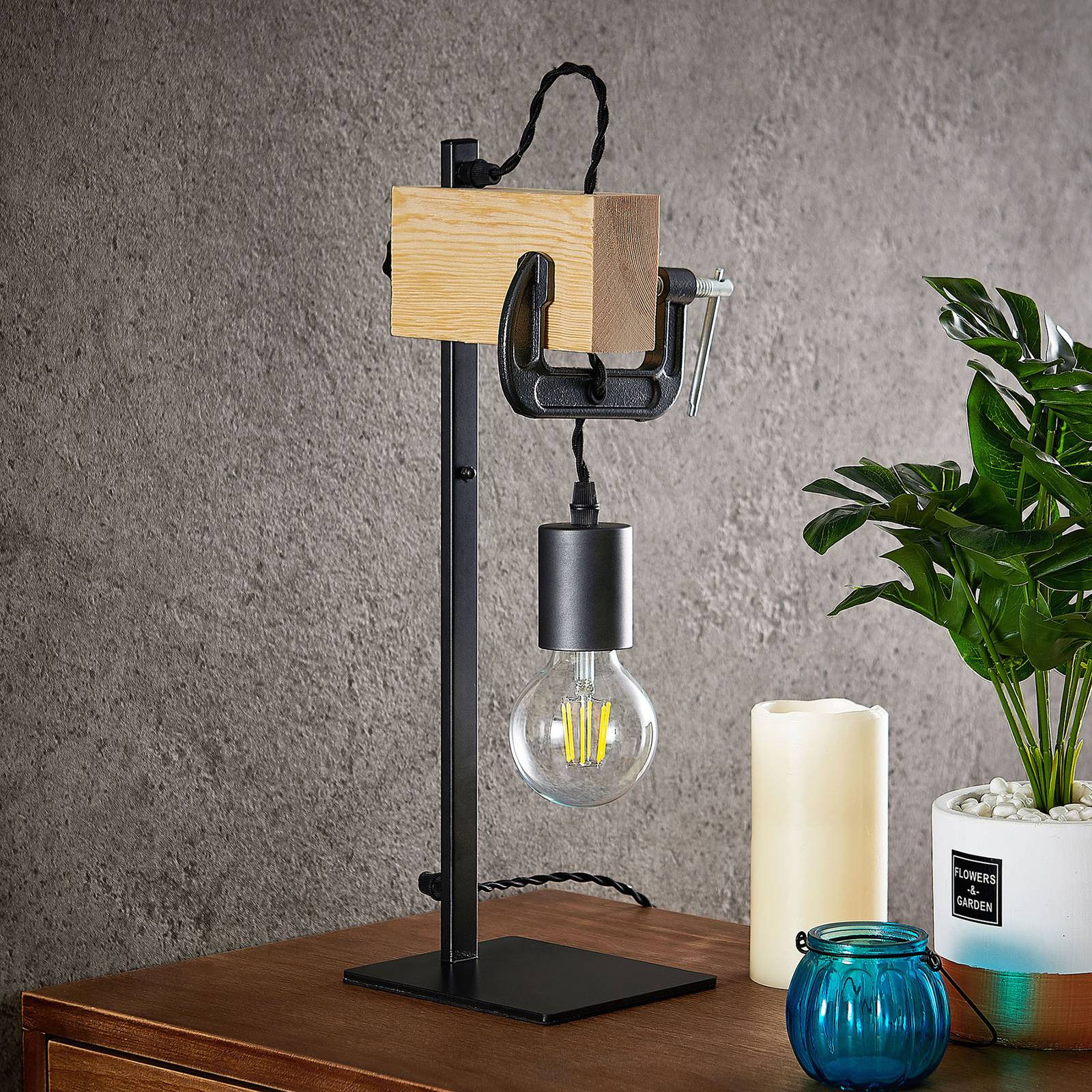 Lindby Asya bordslampa, trä, svart