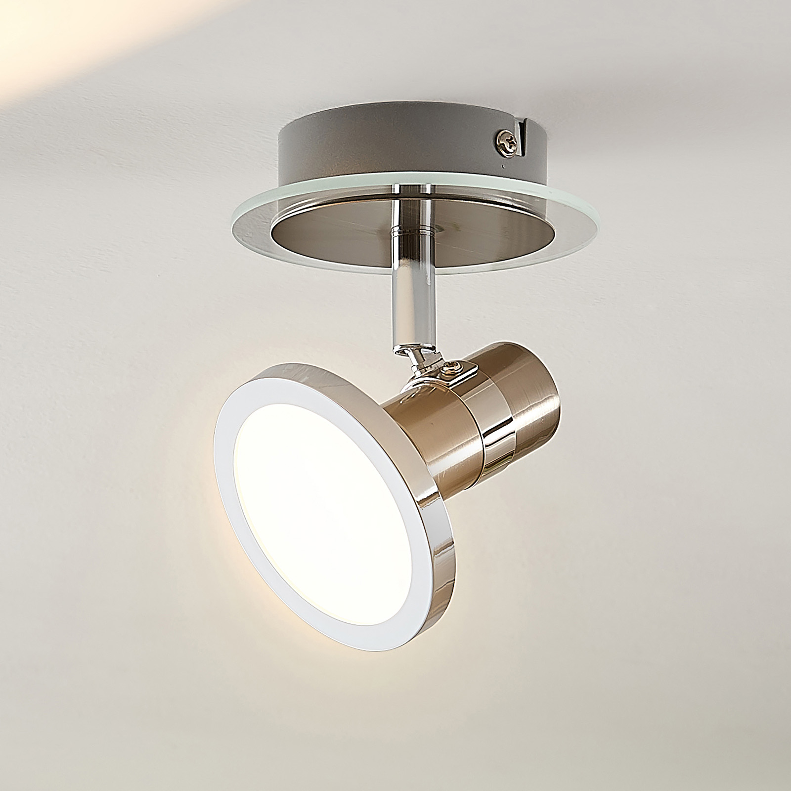 Lindby Kajetan LED-spotlight, nickel, 1 lampa