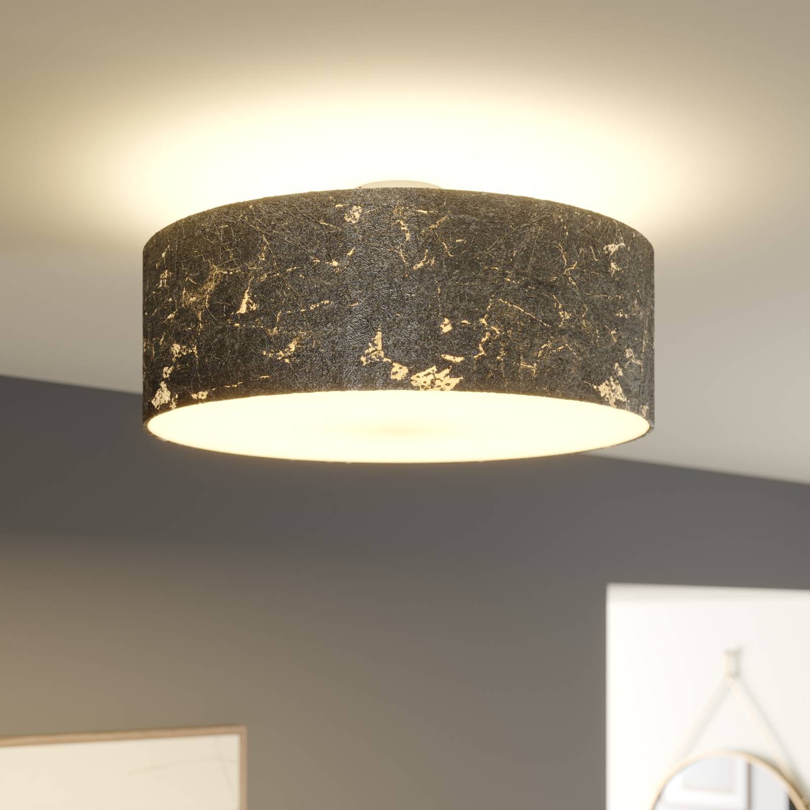 Taklampa Aura, belagd med silverfärgad