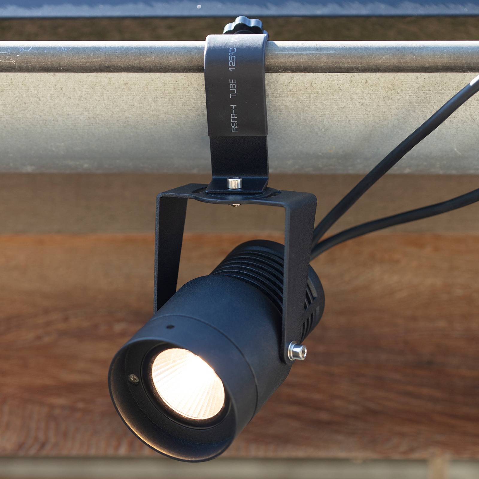 Garden 24 LED-spotlight, svart, 9 watt
