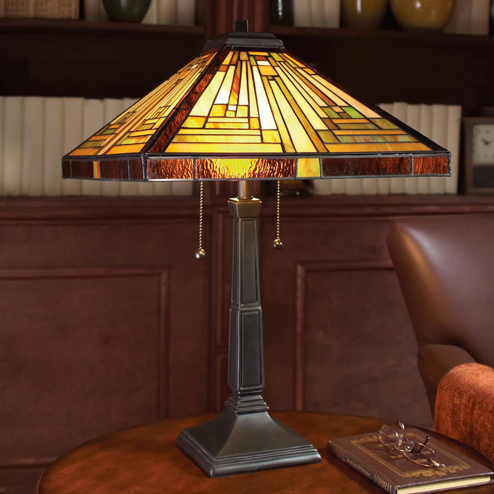Bordslampa Stephen med dragströmbrytare