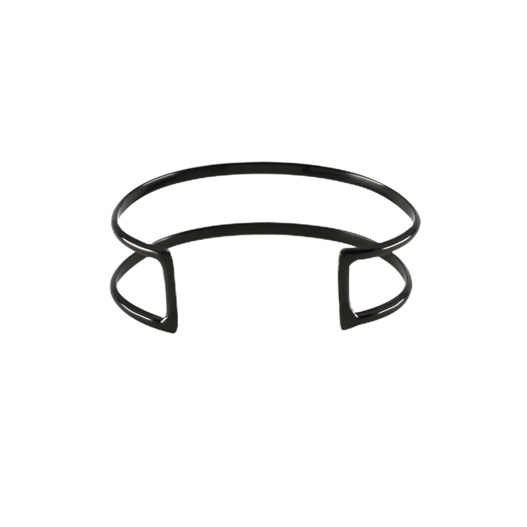 Armband Cuff wire av Kumvana Gomani