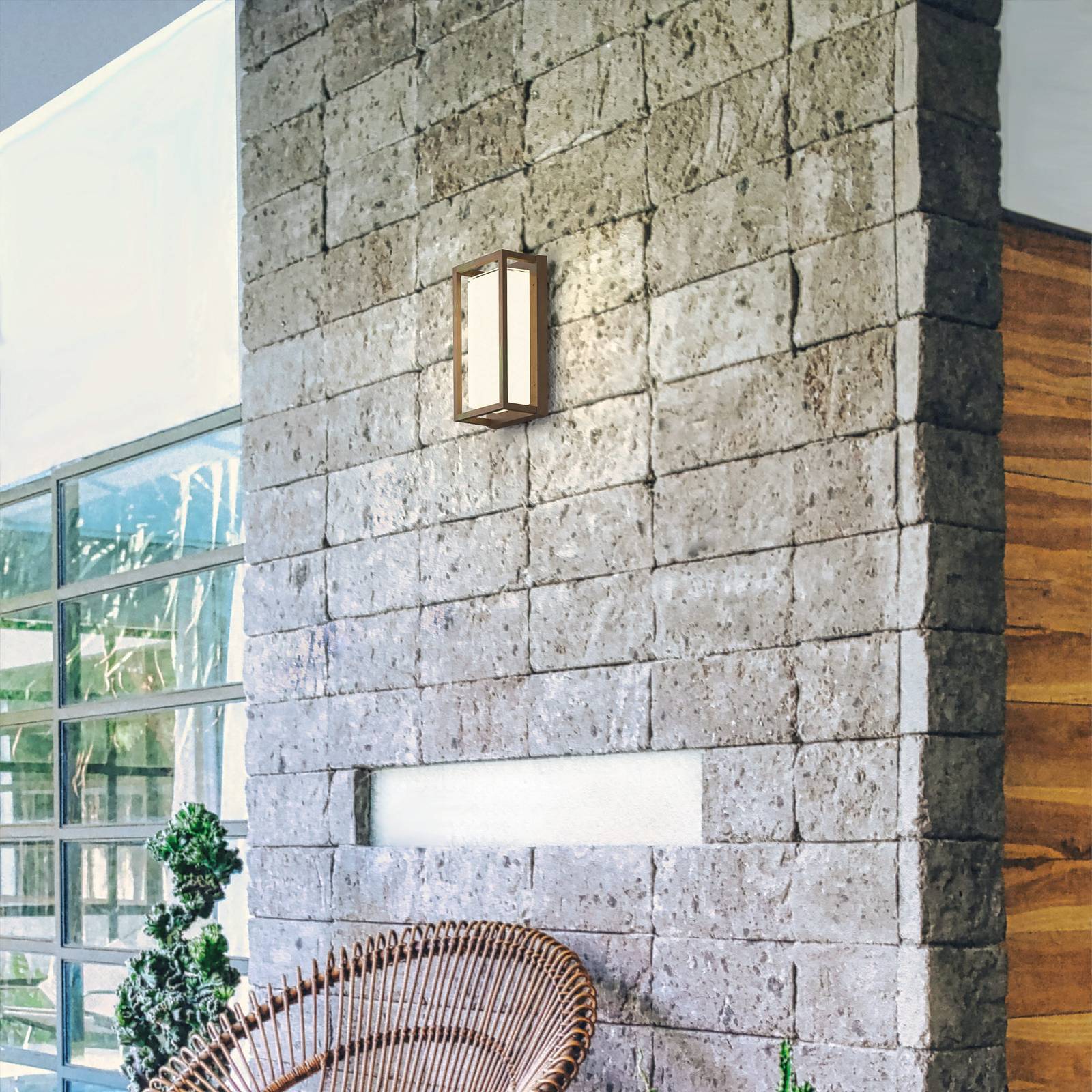 Utomhusvägglampa Ice Cubic 3411, mässing antik