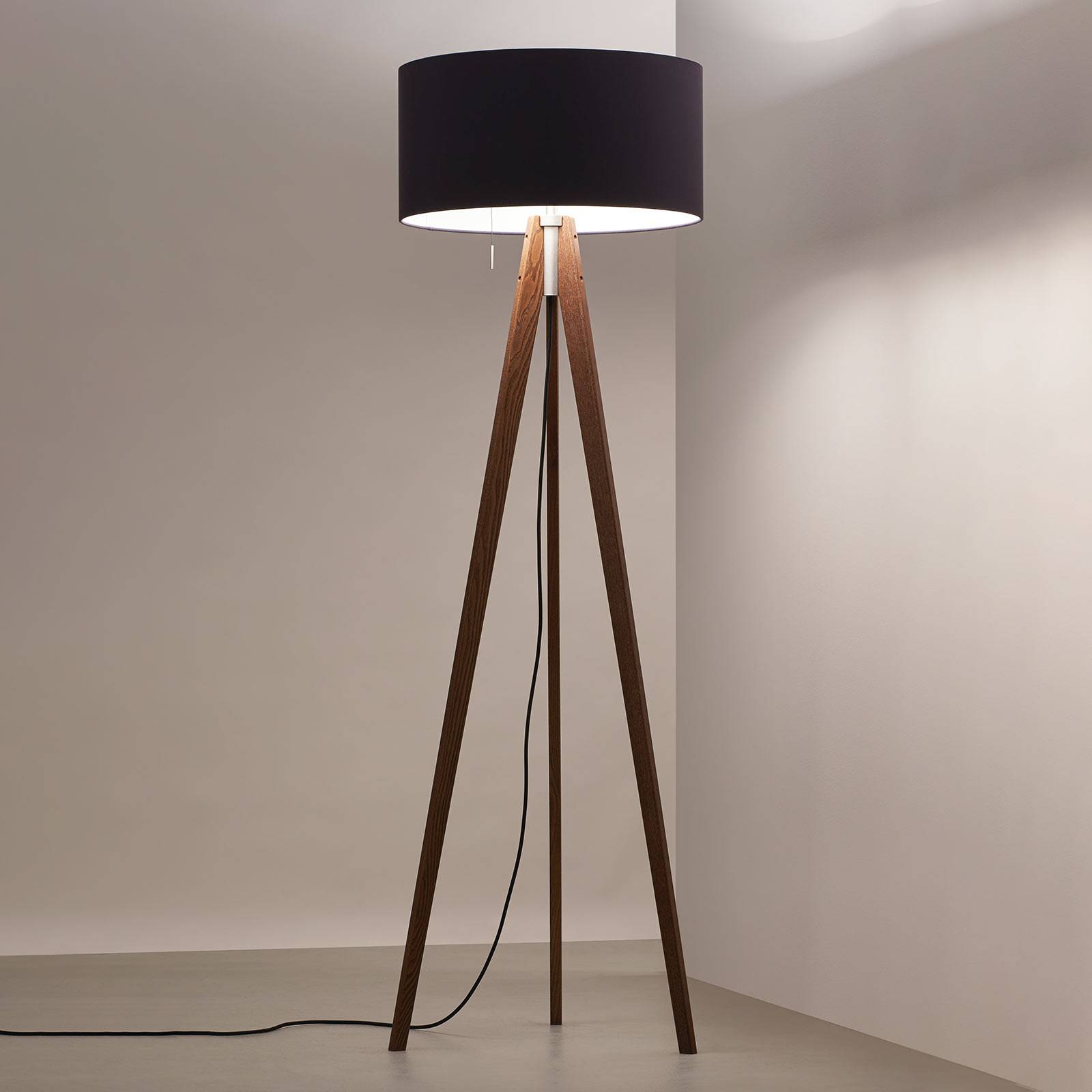 LED-golvlampa Vivaa Free Wood 930 ask svart