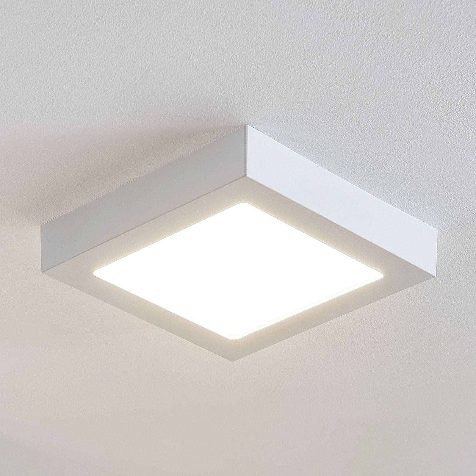 LED-taklampa Marlo vit 3 000 K kantig 23,1cm