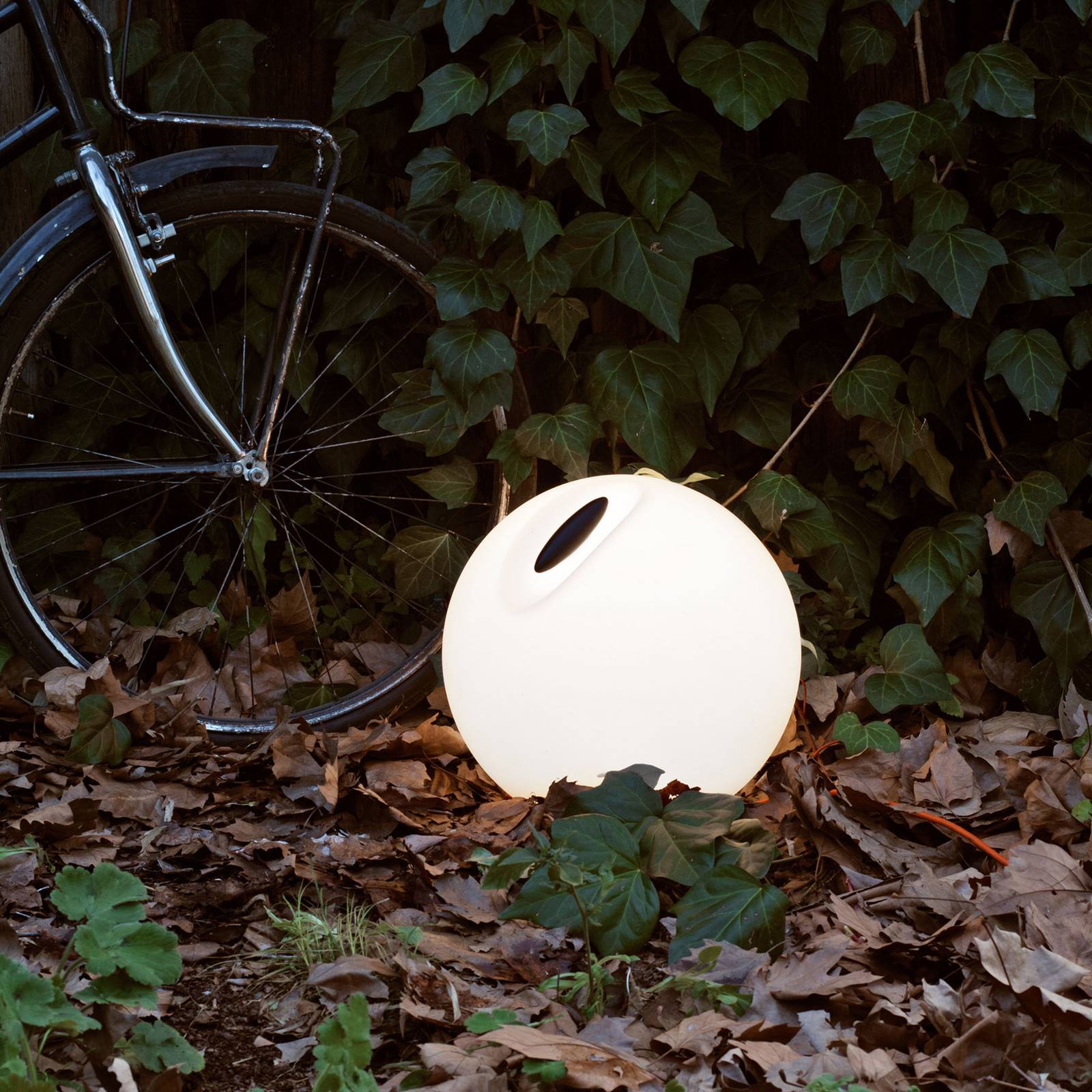 Martinelli Luce Bowl lampa i kulform utomhusbruk