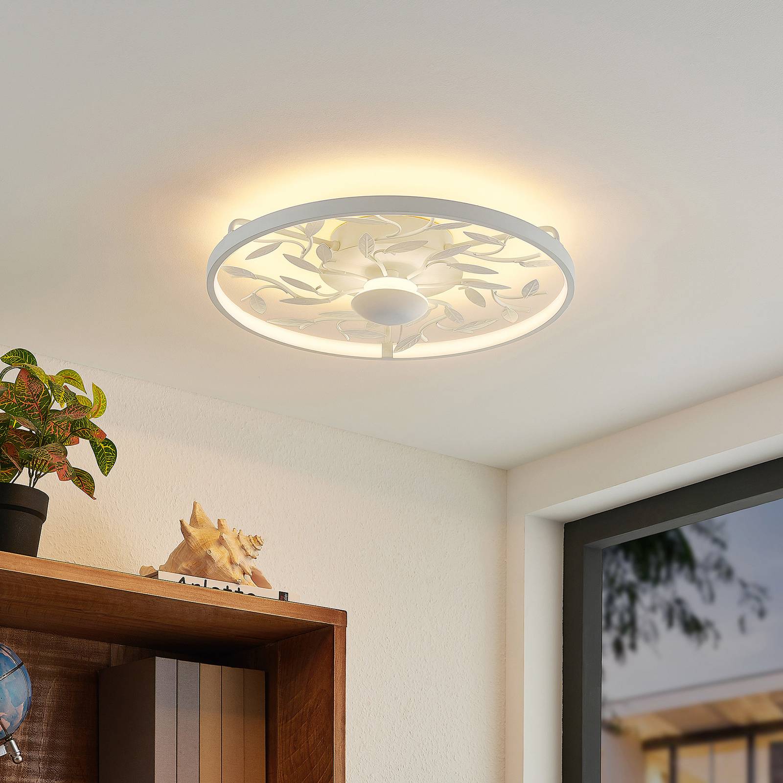 Lindby Annleorie LED-taklampa, vit