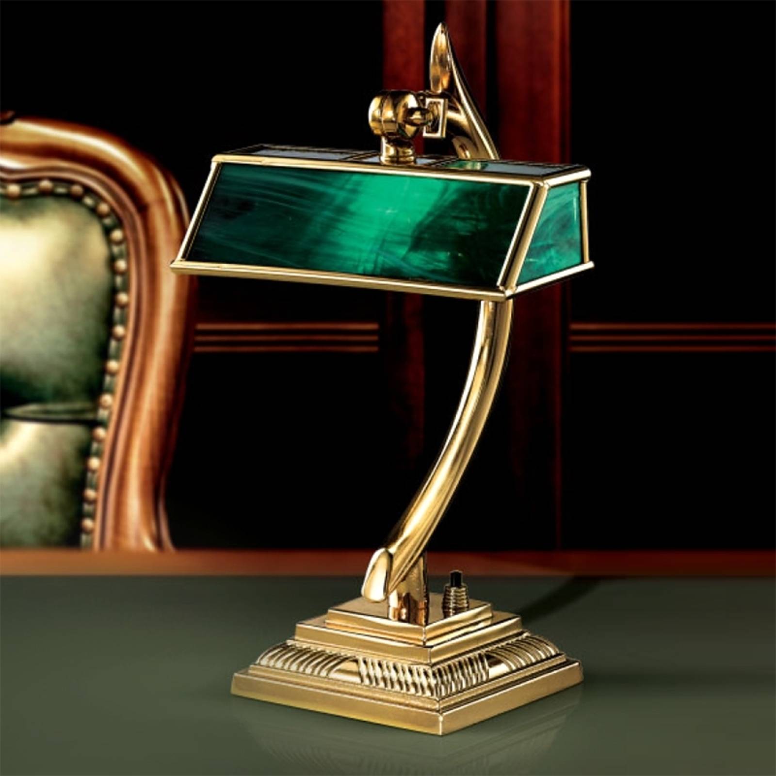 Ståtlig bordslampa Antiko