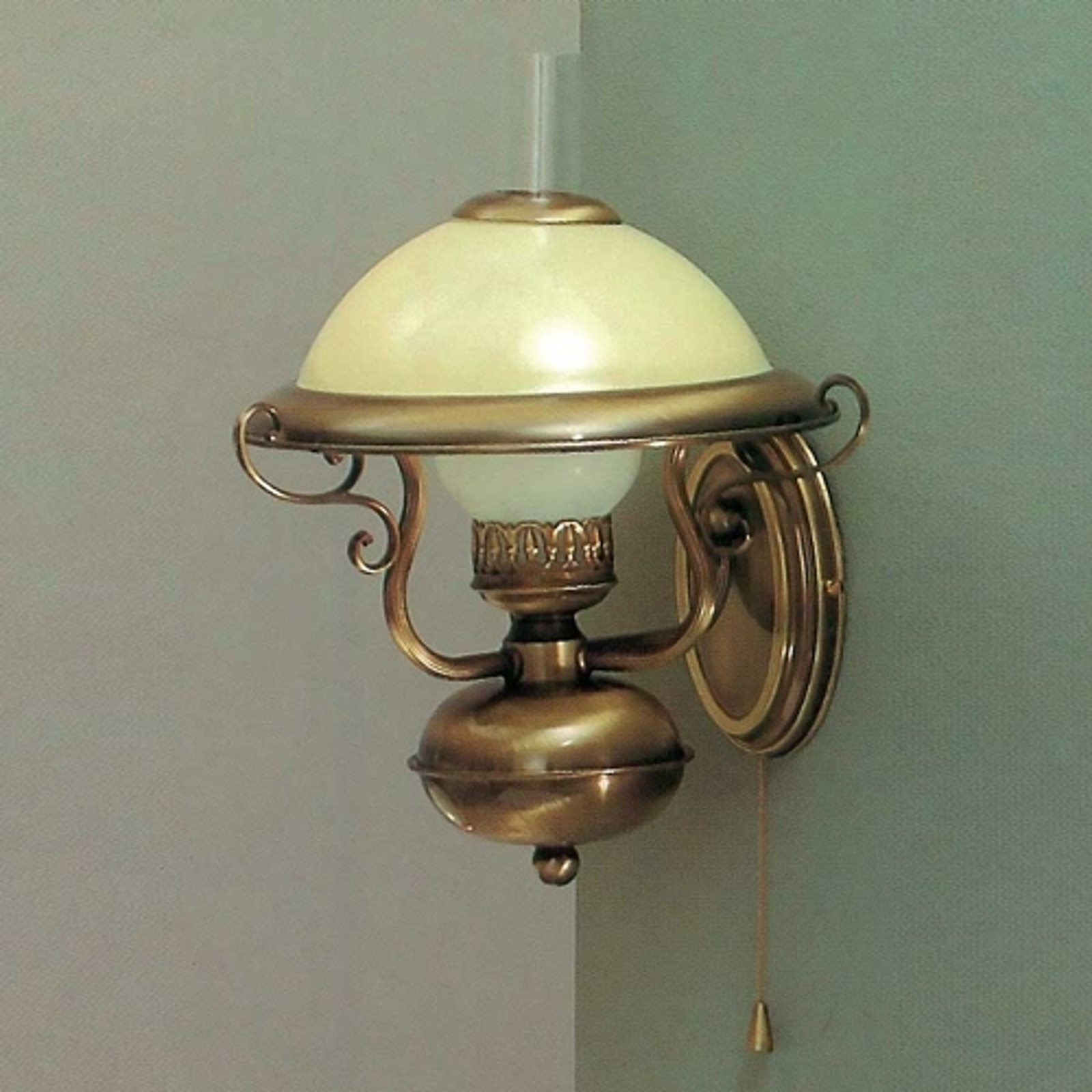 Rustik vägglampa VALENTINA