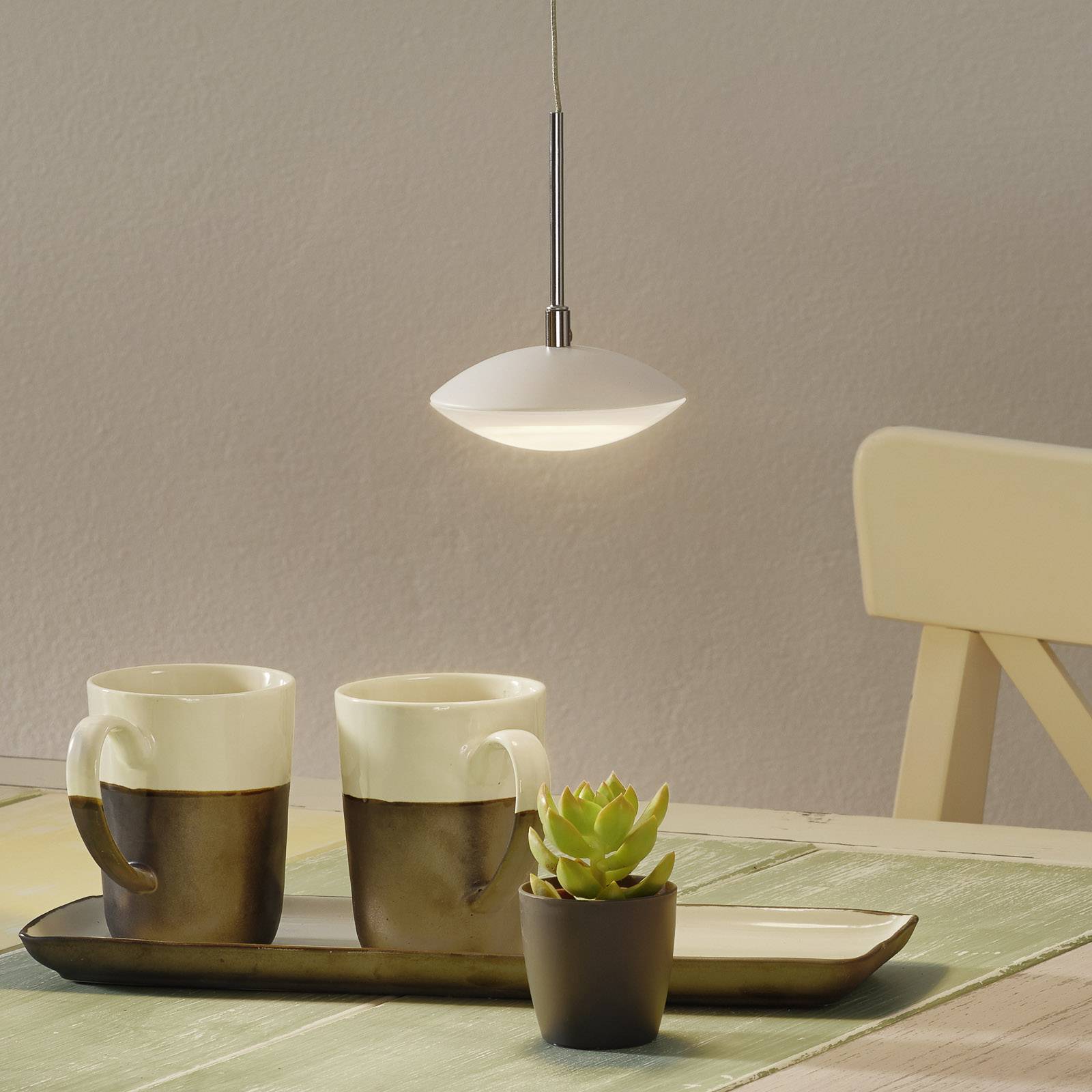 Hale - en liten LED-pendellampa