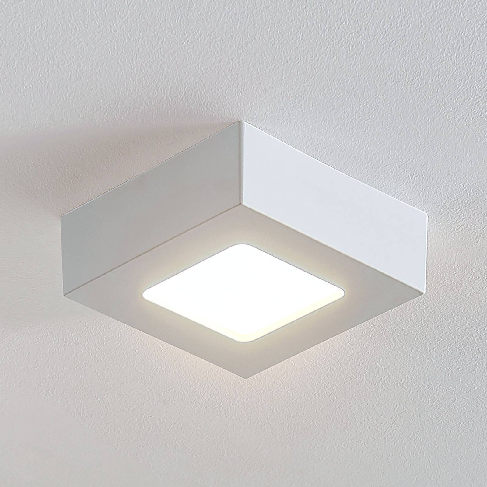 LED-taklampa Marlo vit 3 000 K kantig 12,8cm