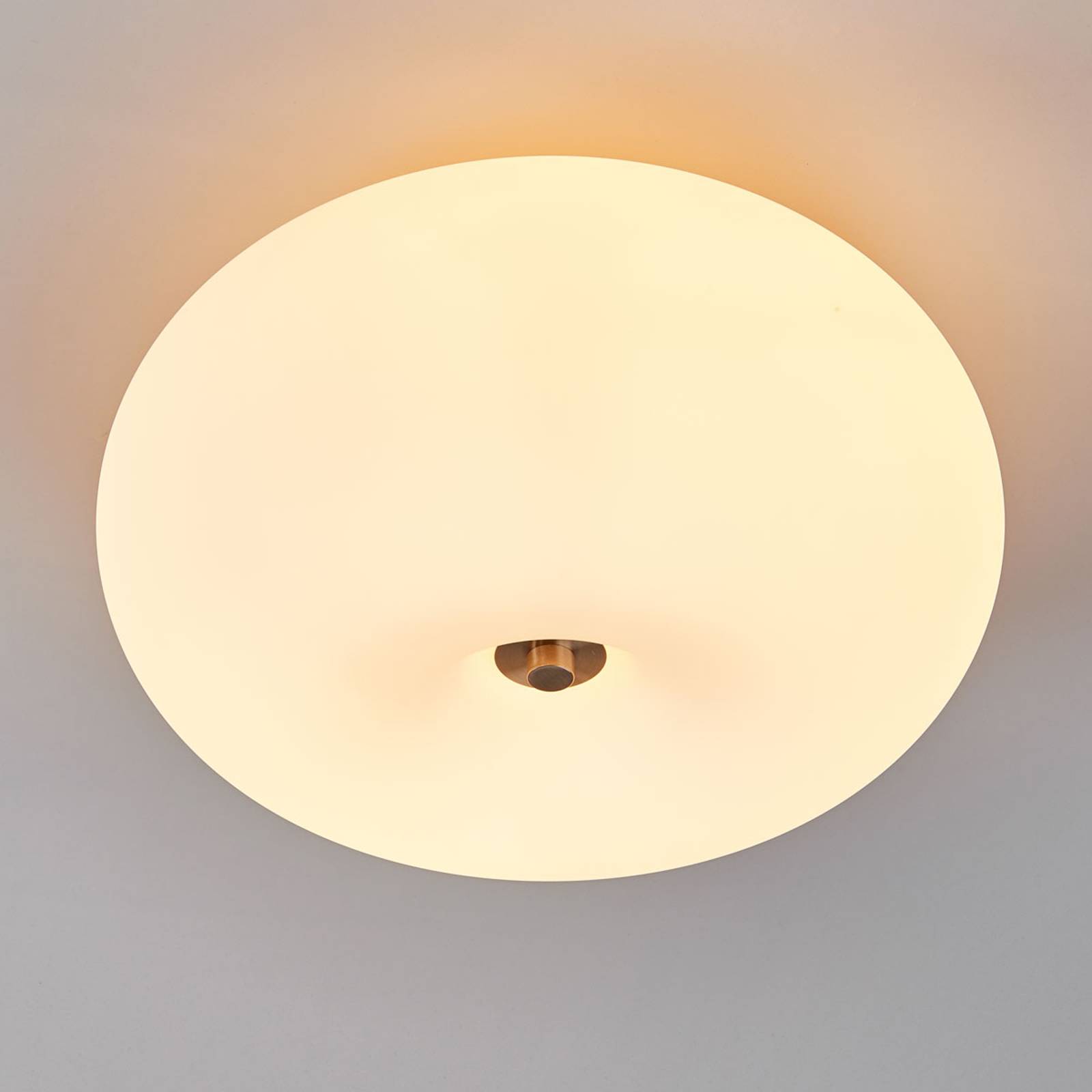 Diskret plafondlampa Optika Ø 35cm