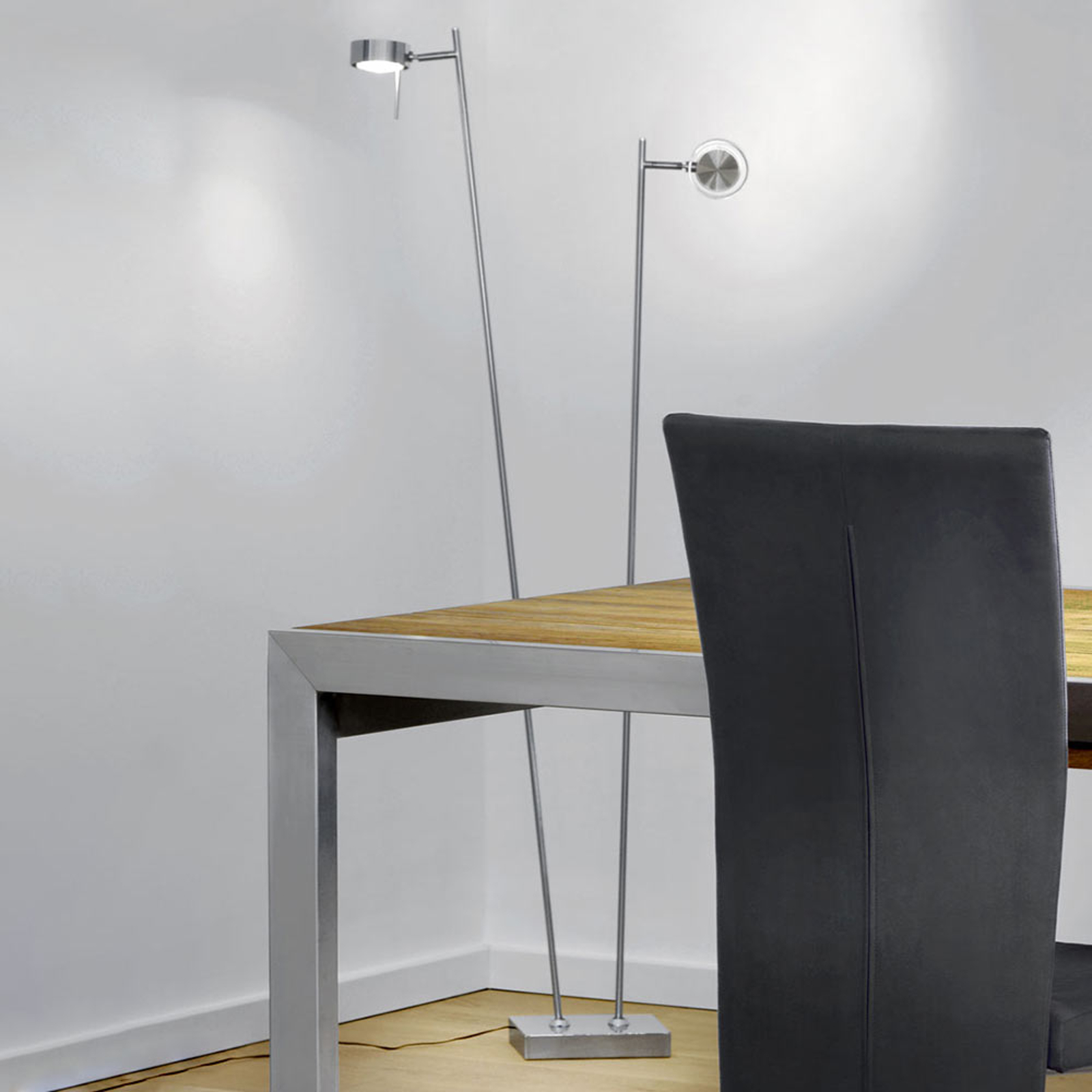 LED-golvlampa Bling med dimmer 2 lampor krom