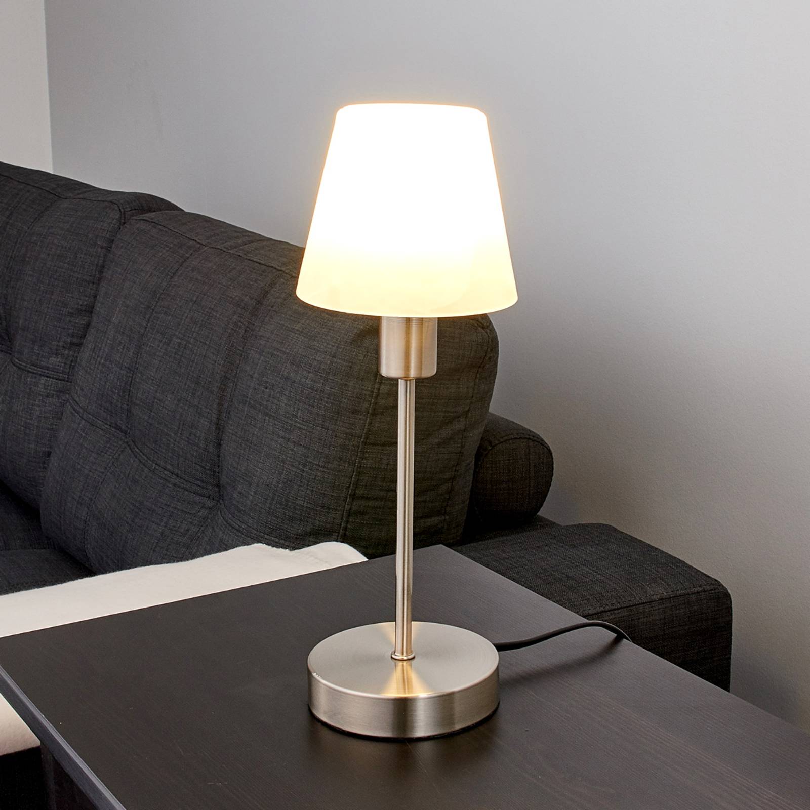 Nattduksbordslampa Avarin med LED-ljuskällor