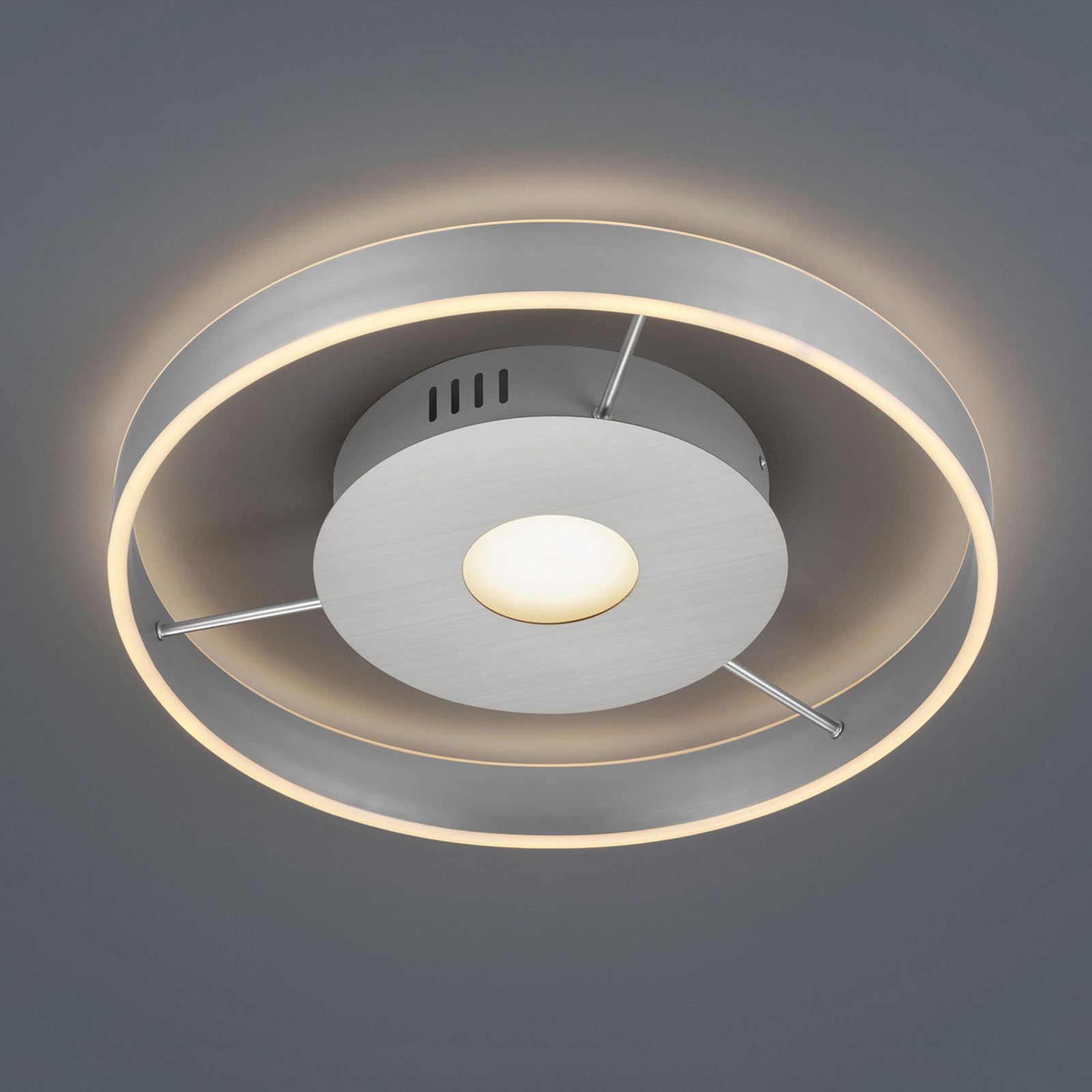 LED-taklampa Logan, 2 700-6 000 K, nickel matt