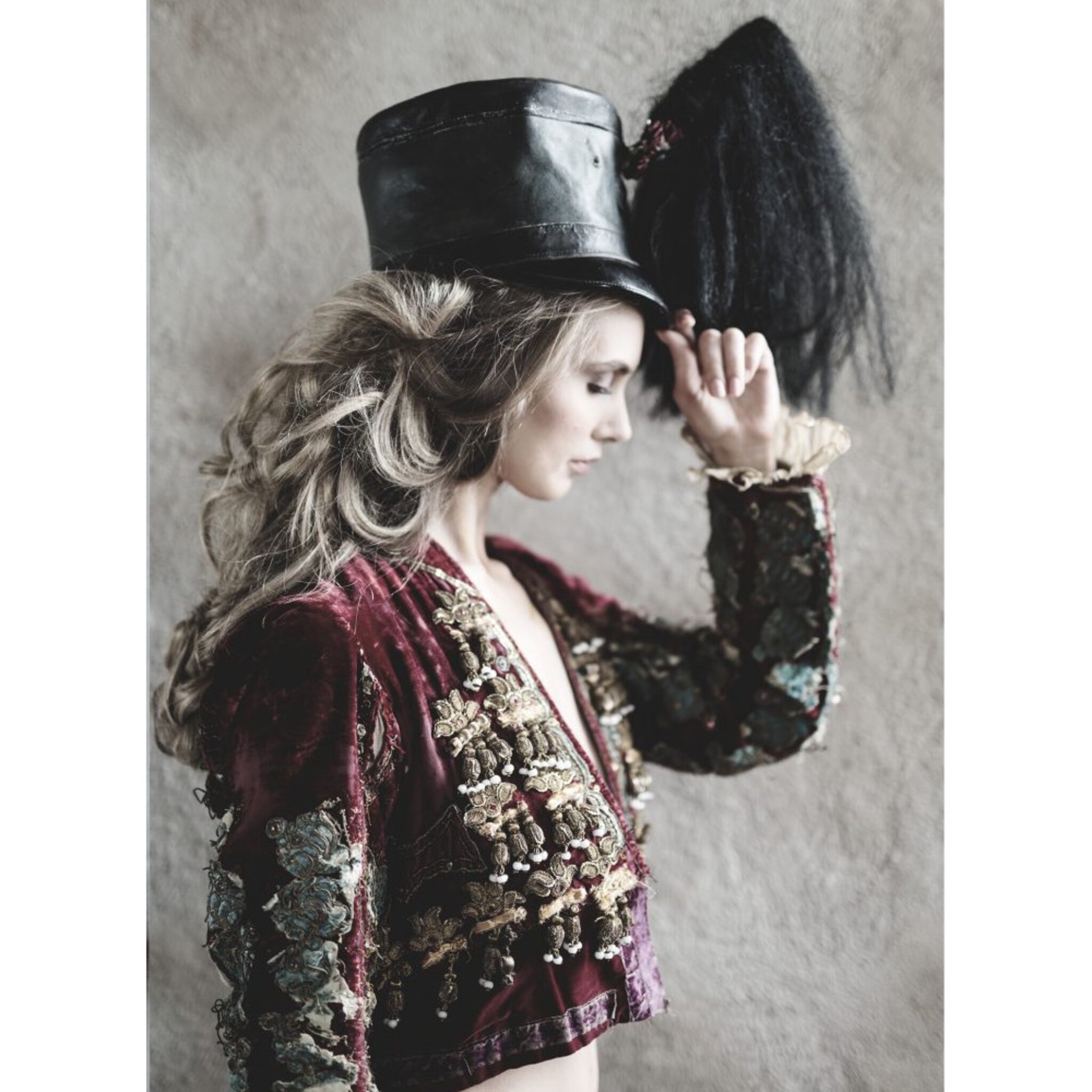 ELLE – The girl in a matador jacket Poster
