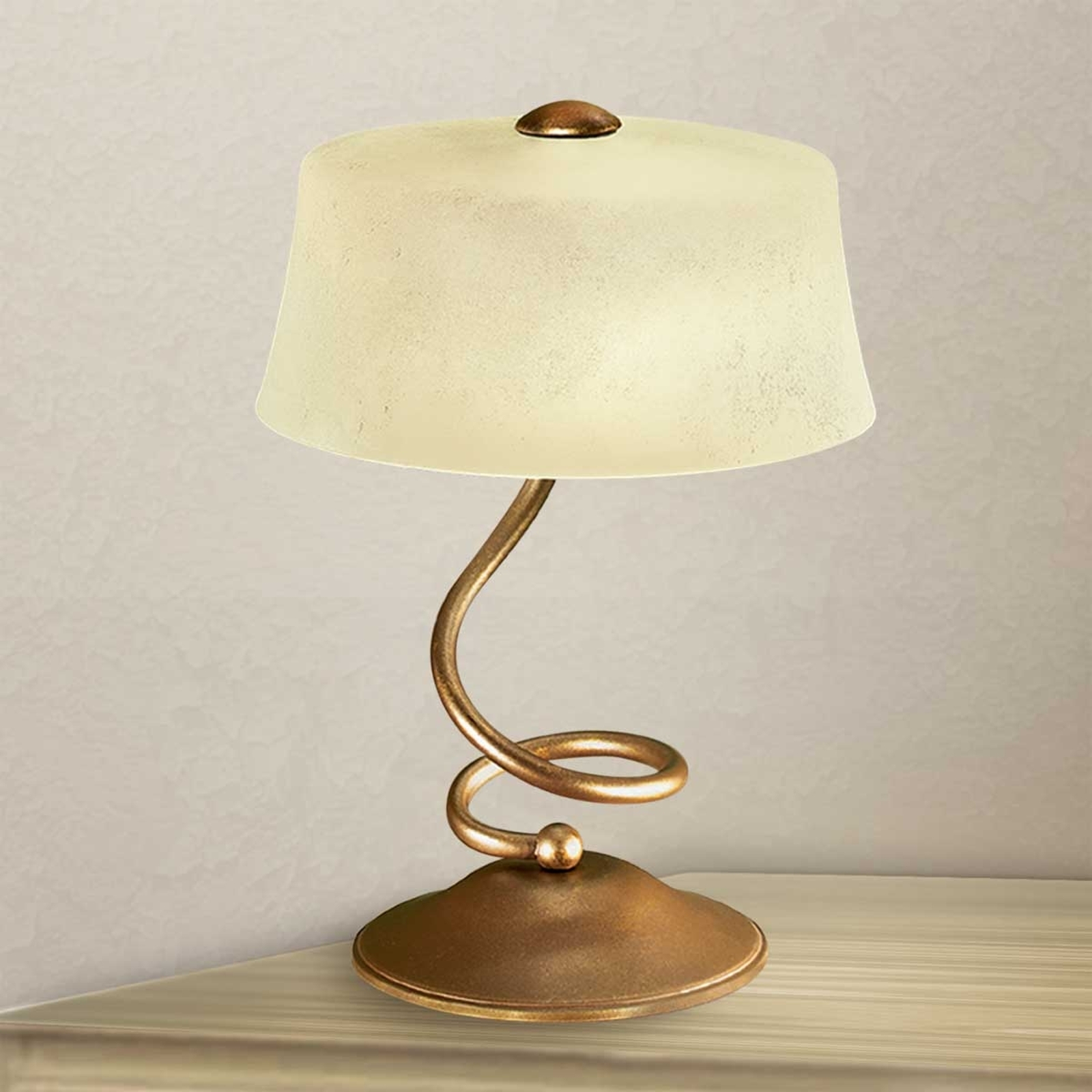 Bordslampa Alessio, stående