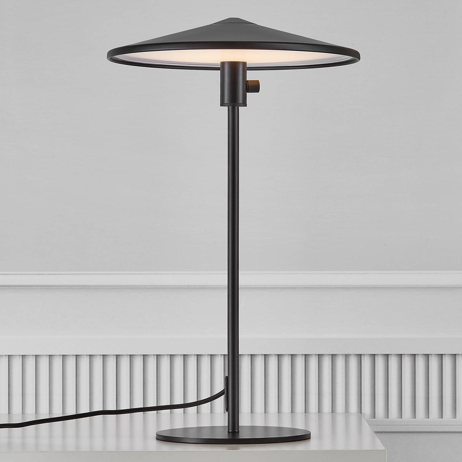 LED-bordslampa Balance, dimmer integrerad