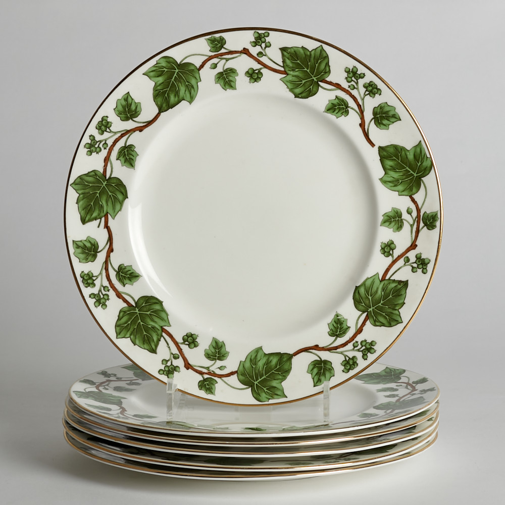 Vintage - SÅLD Assietter "Imperial Ivy" Staffordshire 6 st