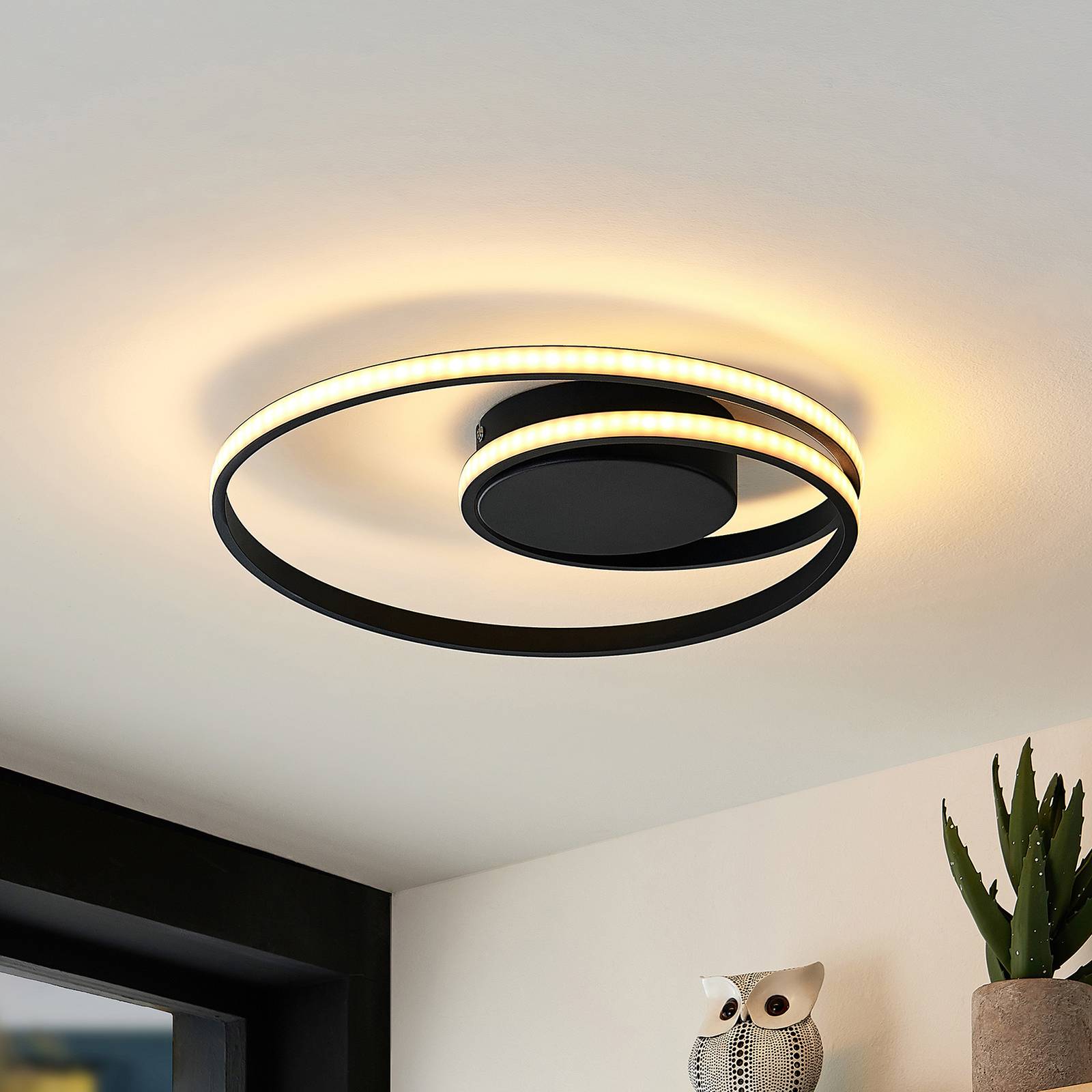 Lindby Youna LED-taklampa