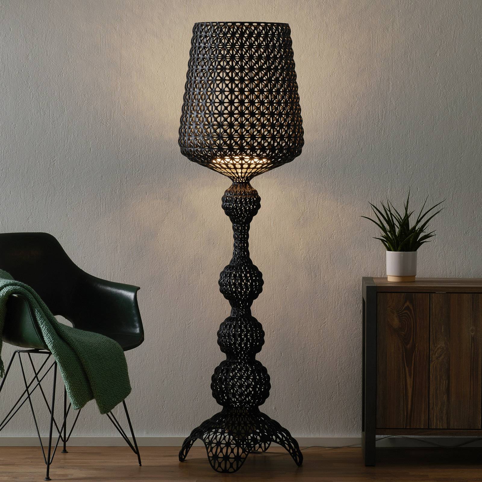 Designer-golvlampa Kabuki med LED-lampor, svart