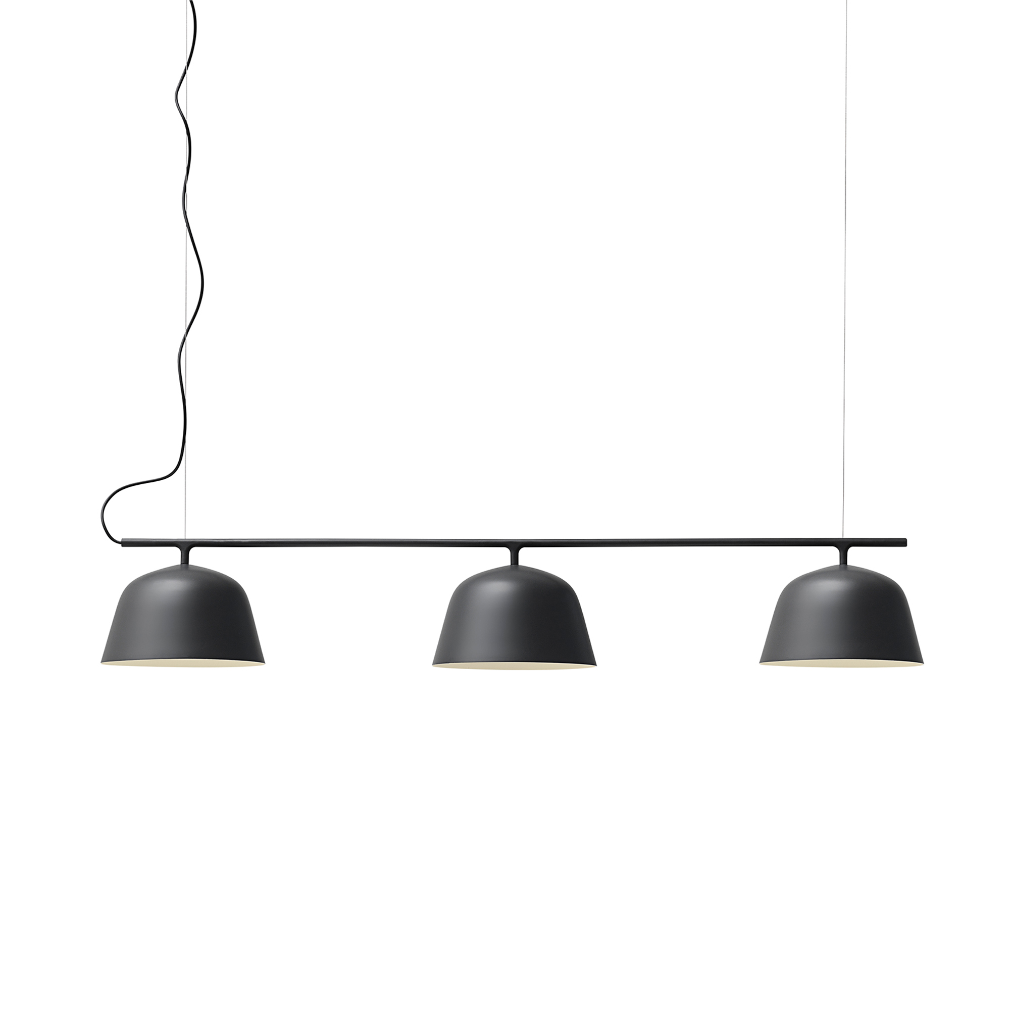 Muuto Lampa Ambit Rail svart