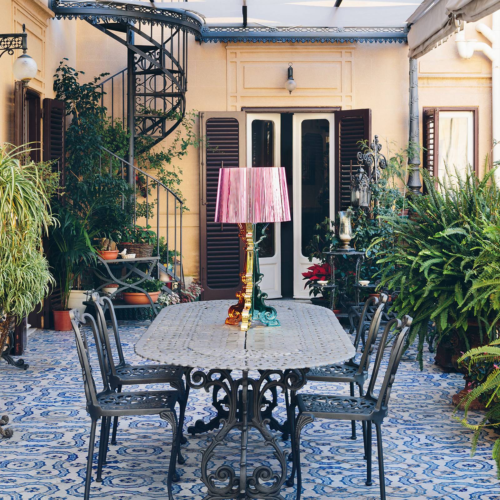 Kartell Bourgie LED-bordslampa multifärgad rosa