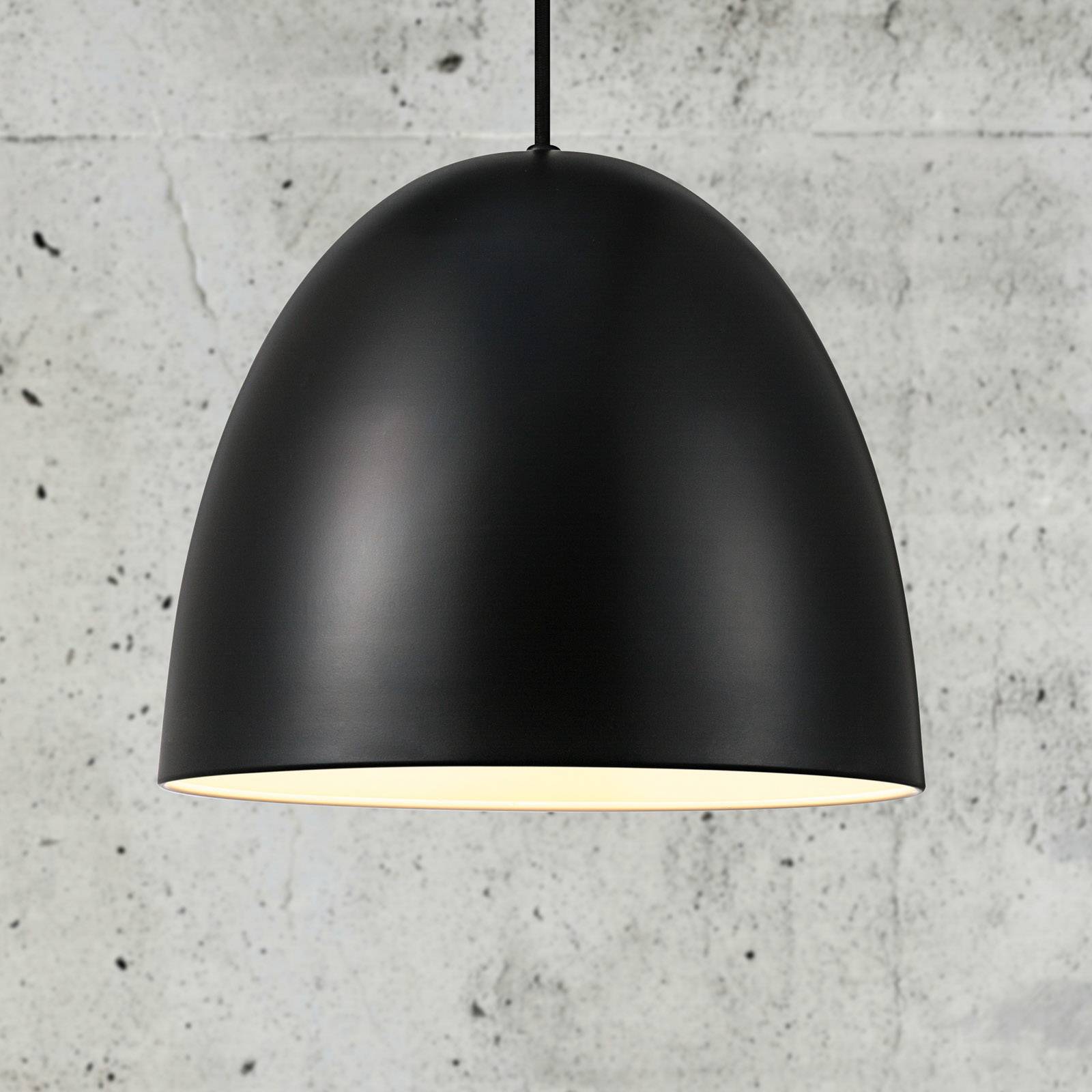 Pendellampa Alexander med metallskärm, svart