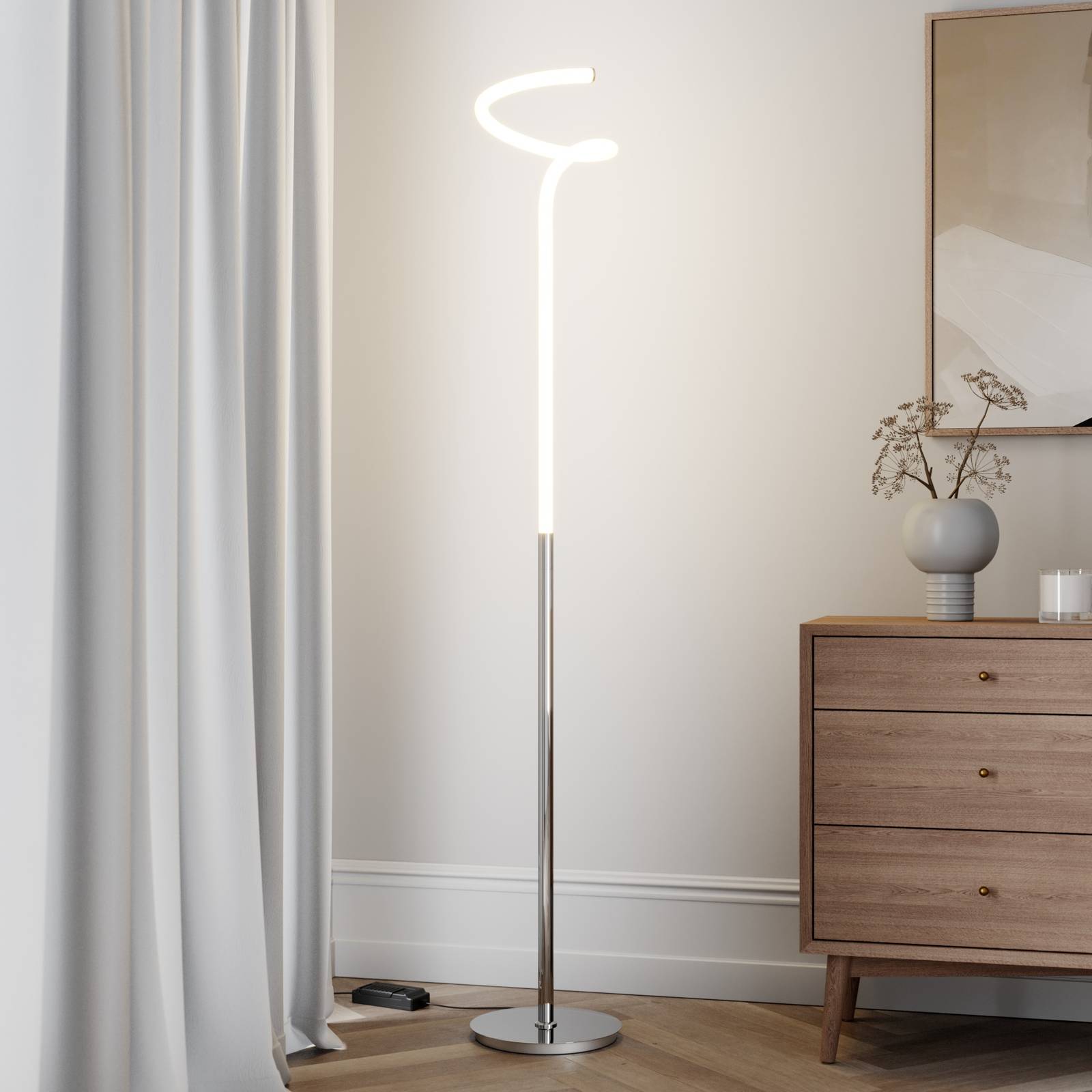 Lucande Serpentina LED-golvlampa i krom