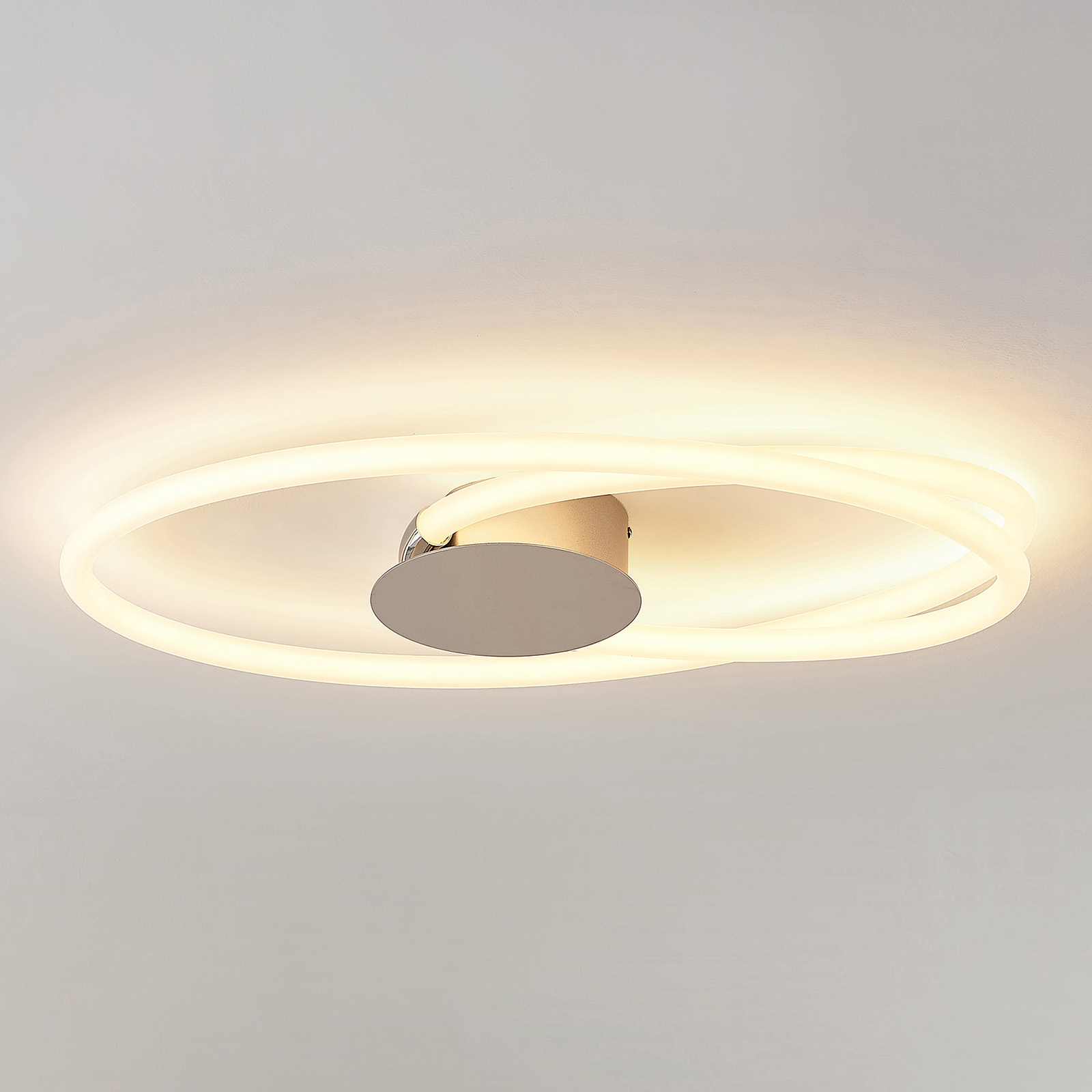 Lucande Ovala LED-taklampa, 72 cm