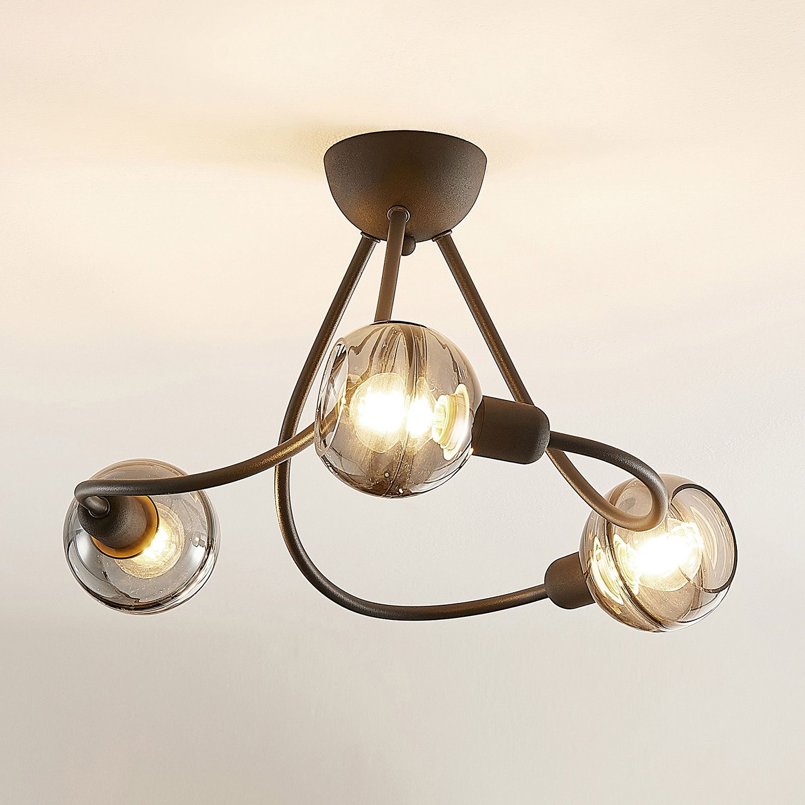 Lucande Ably taklampa, rökglas, 3 lampor