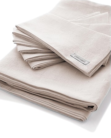 Dukset 250 cm + 6 servetter Natur