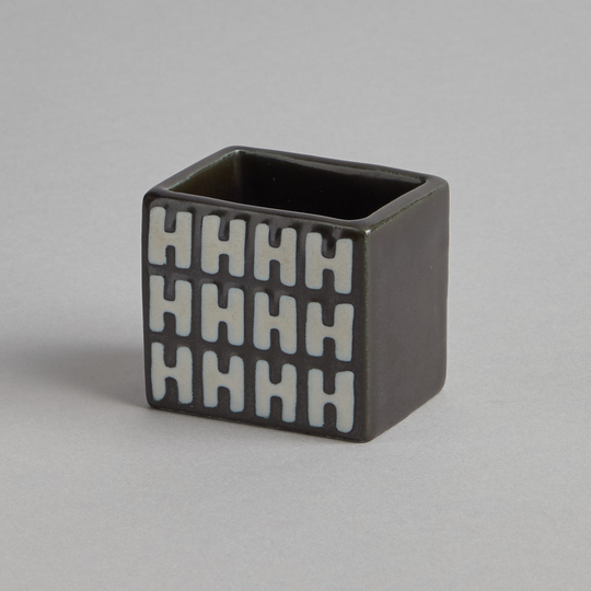 Gustavsberg - SÅLD Cigaretthållare "Domino"