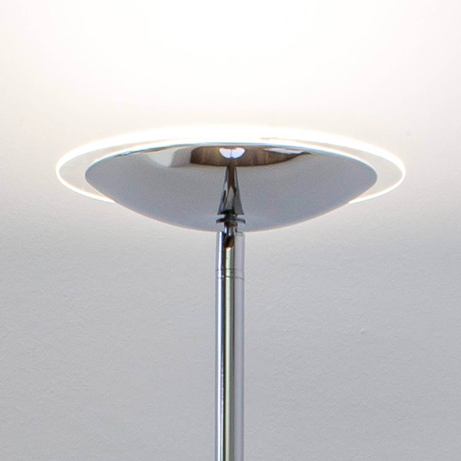 Kromglänsande LED-uplight-golvlampa Malea