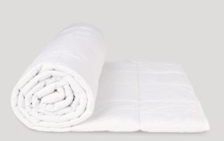 Cura Pearl classic 7kg tyngdtäcke vit