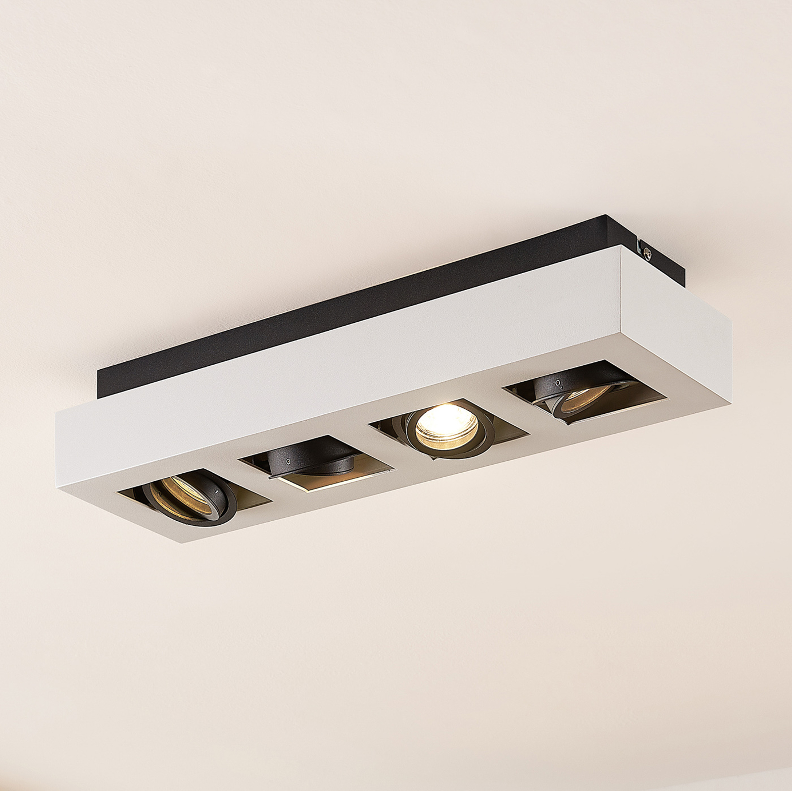 Arcchio Vince taklampa, 47 x 14 cm i vitt