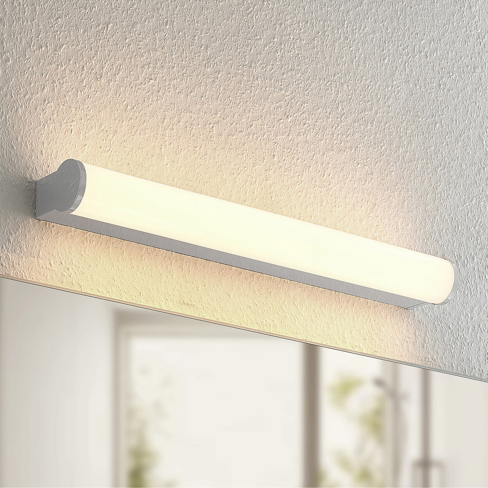 Lindby Baska LED-spegellampa, 60 cm
