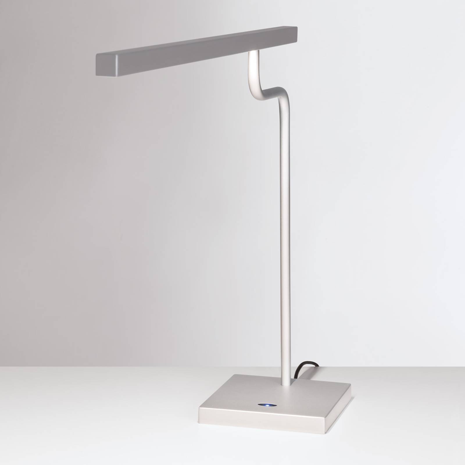 Silvergrå LED-skrivbordslampa MicroStick