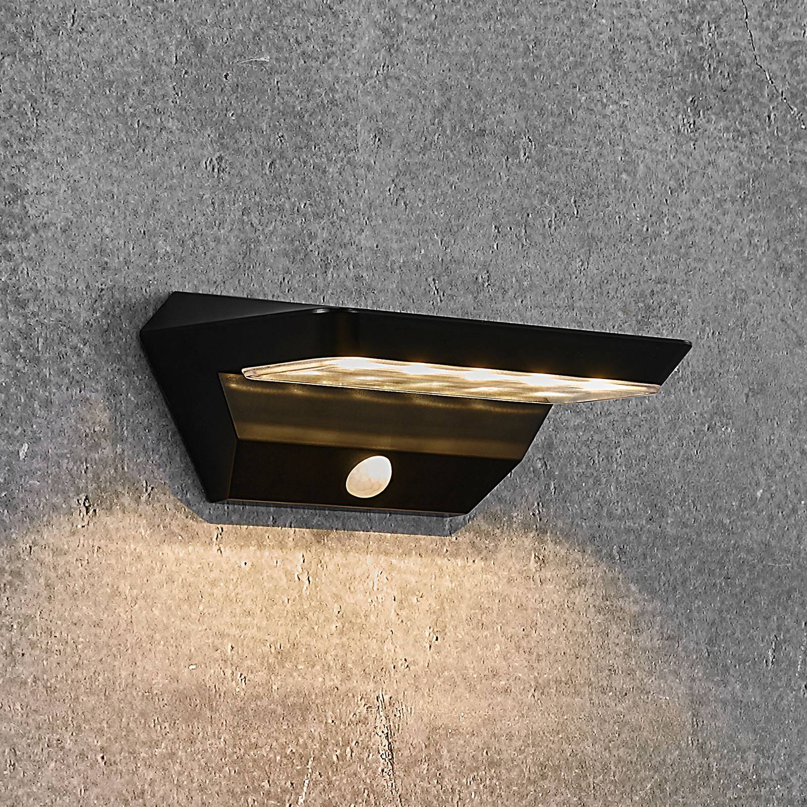 LED-solcellsvägglampa Agena med rörelsesensor